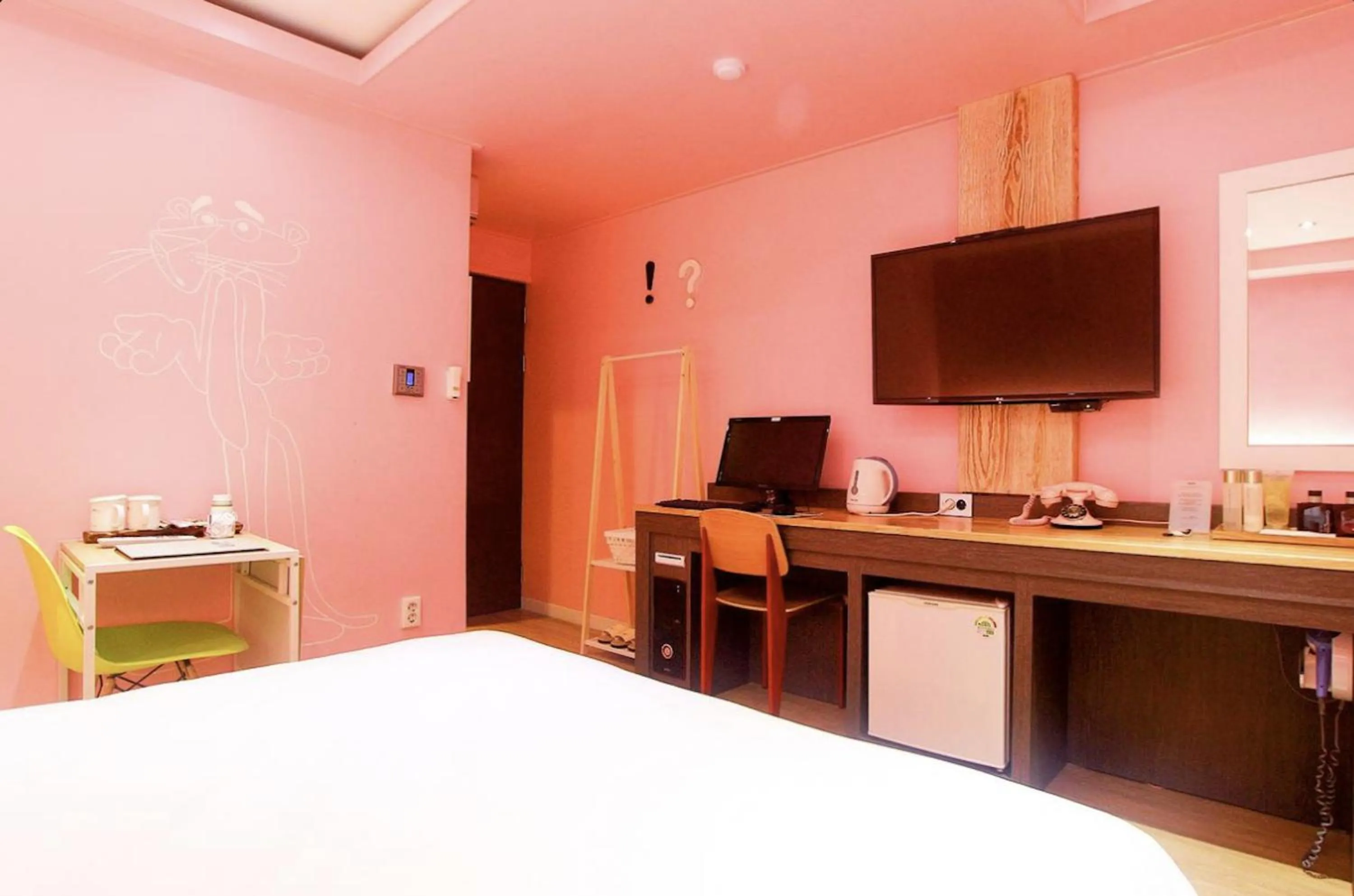 Bed in Jeonju Jawoori Hotel