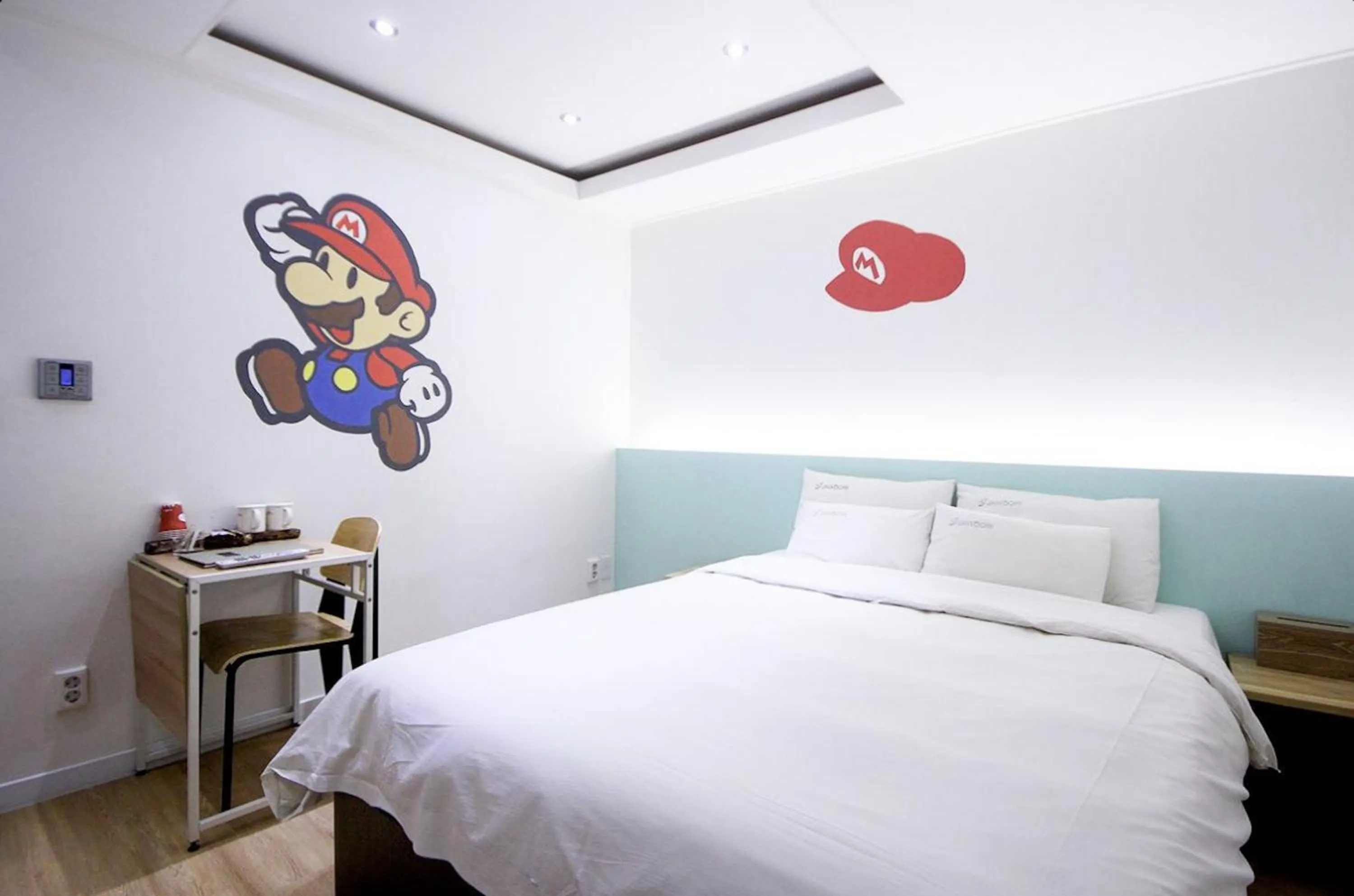 Bed in Jeonju Jawoori Hotel