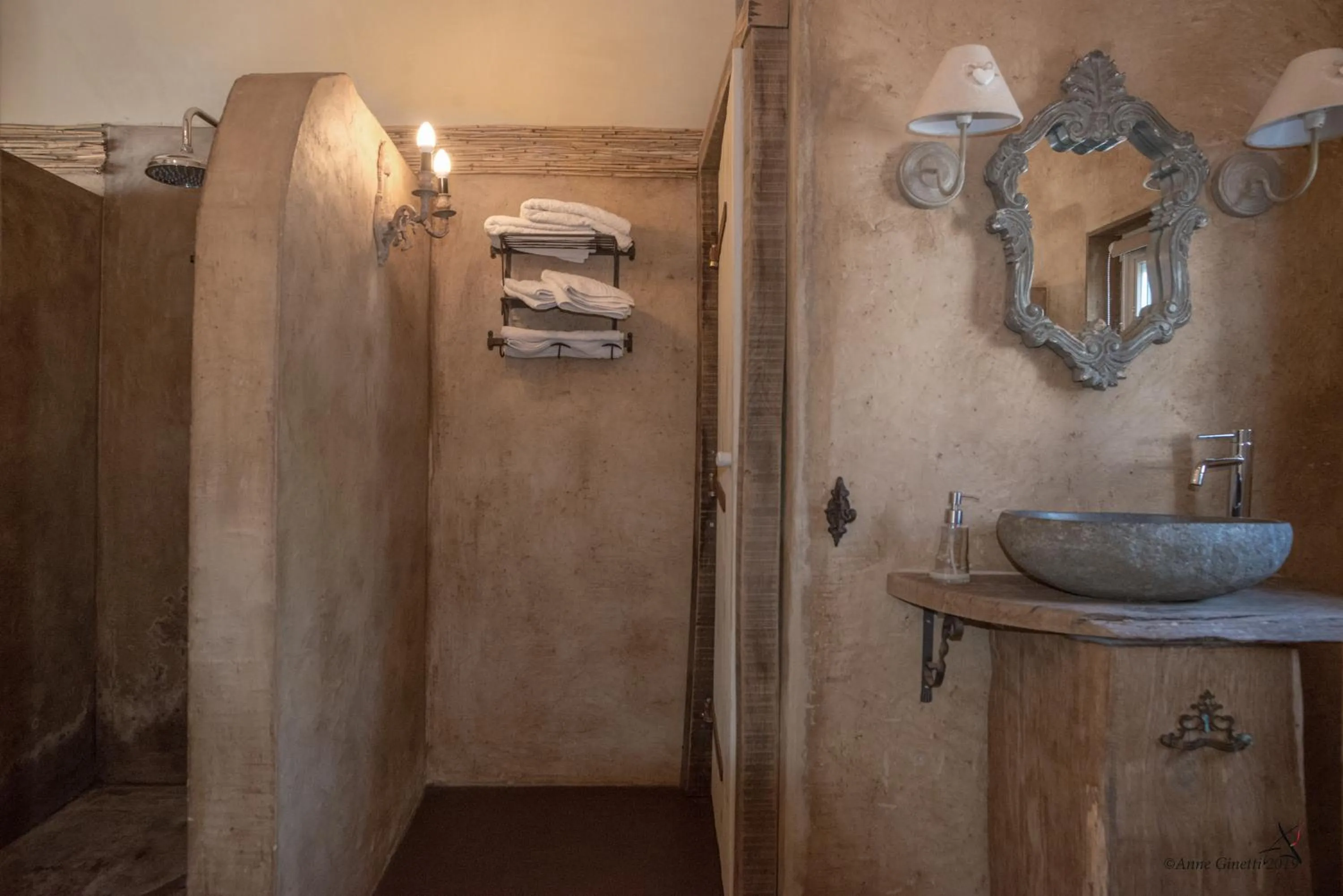 Bathroom in Les Chambres du Vivier, chambres d'hôtes à Durbuy