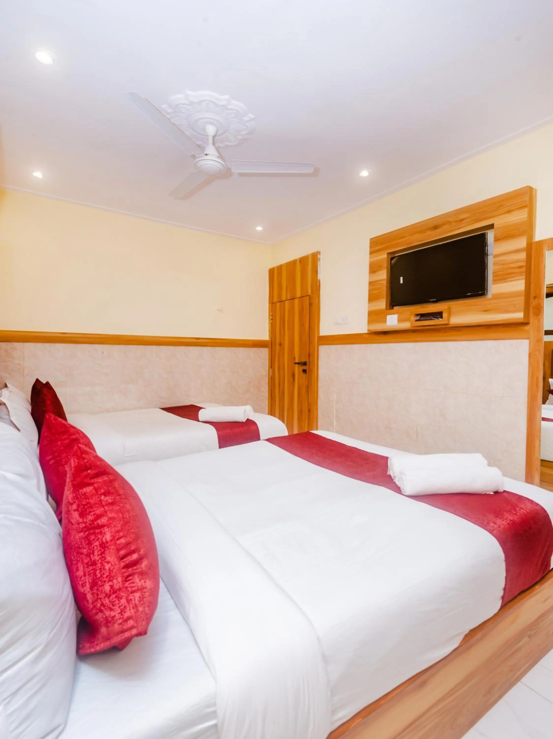 Bed in Aman Hotel near CST