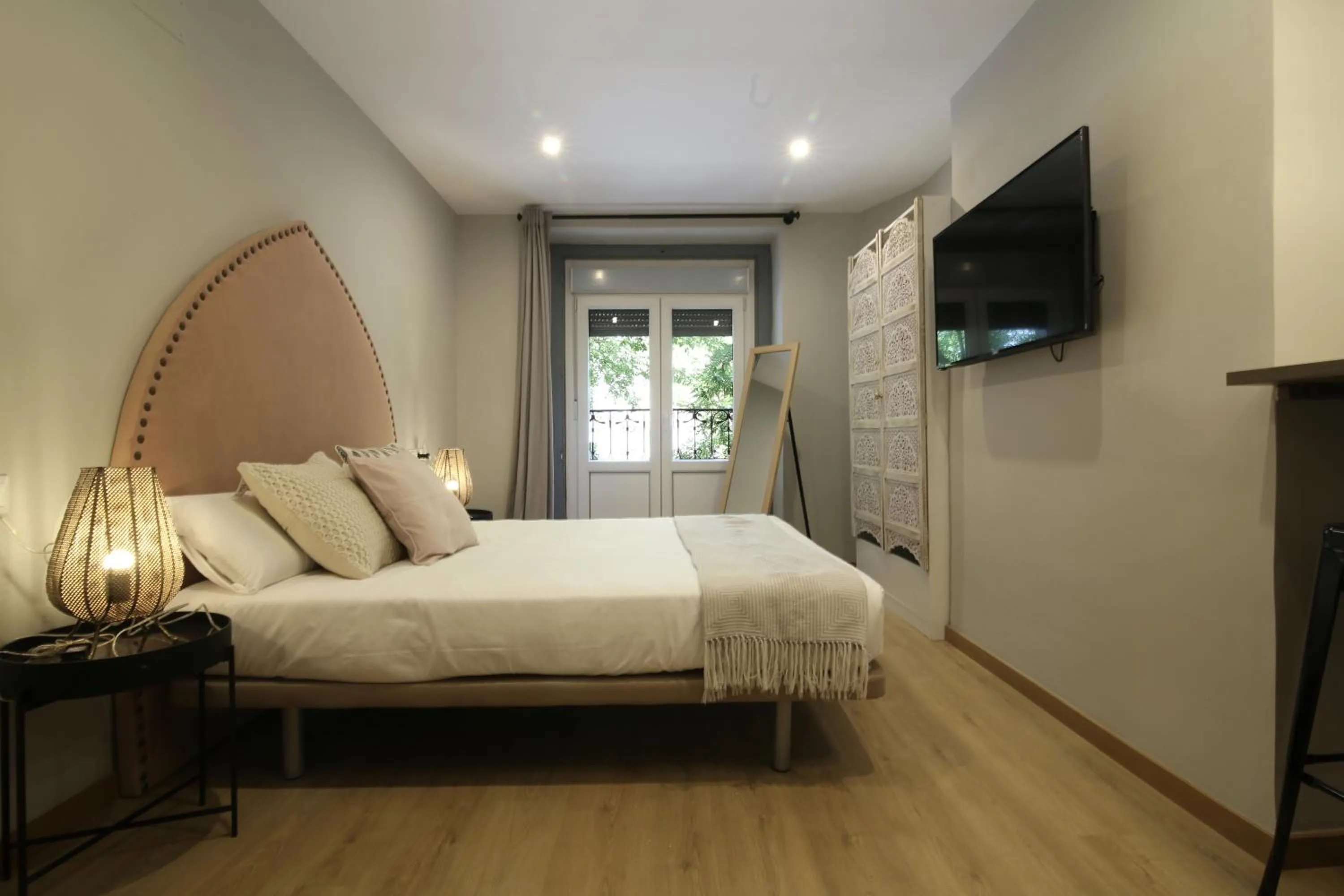 TV and multimedia, Bed in AbraCadabra Suites