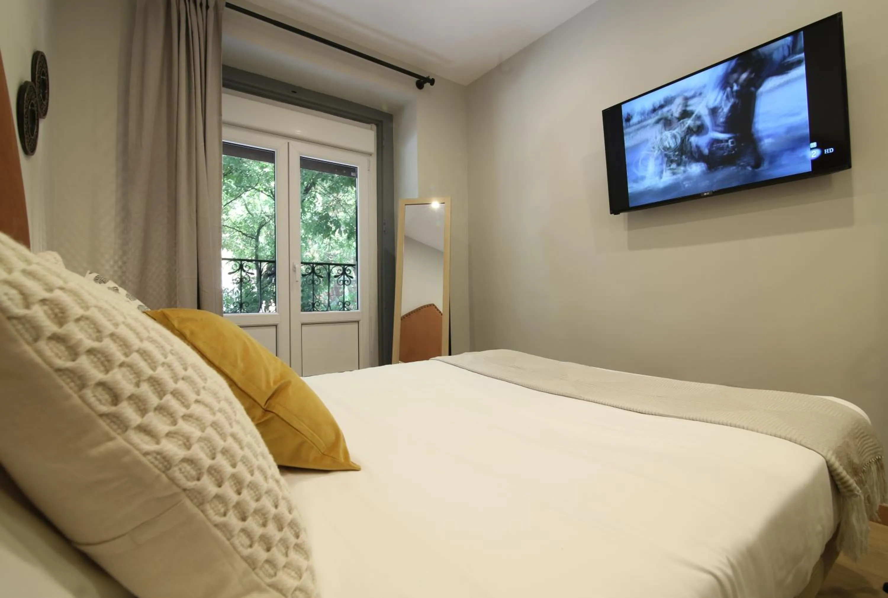 TV and multimedia, Bed in AbraCadabra Suites