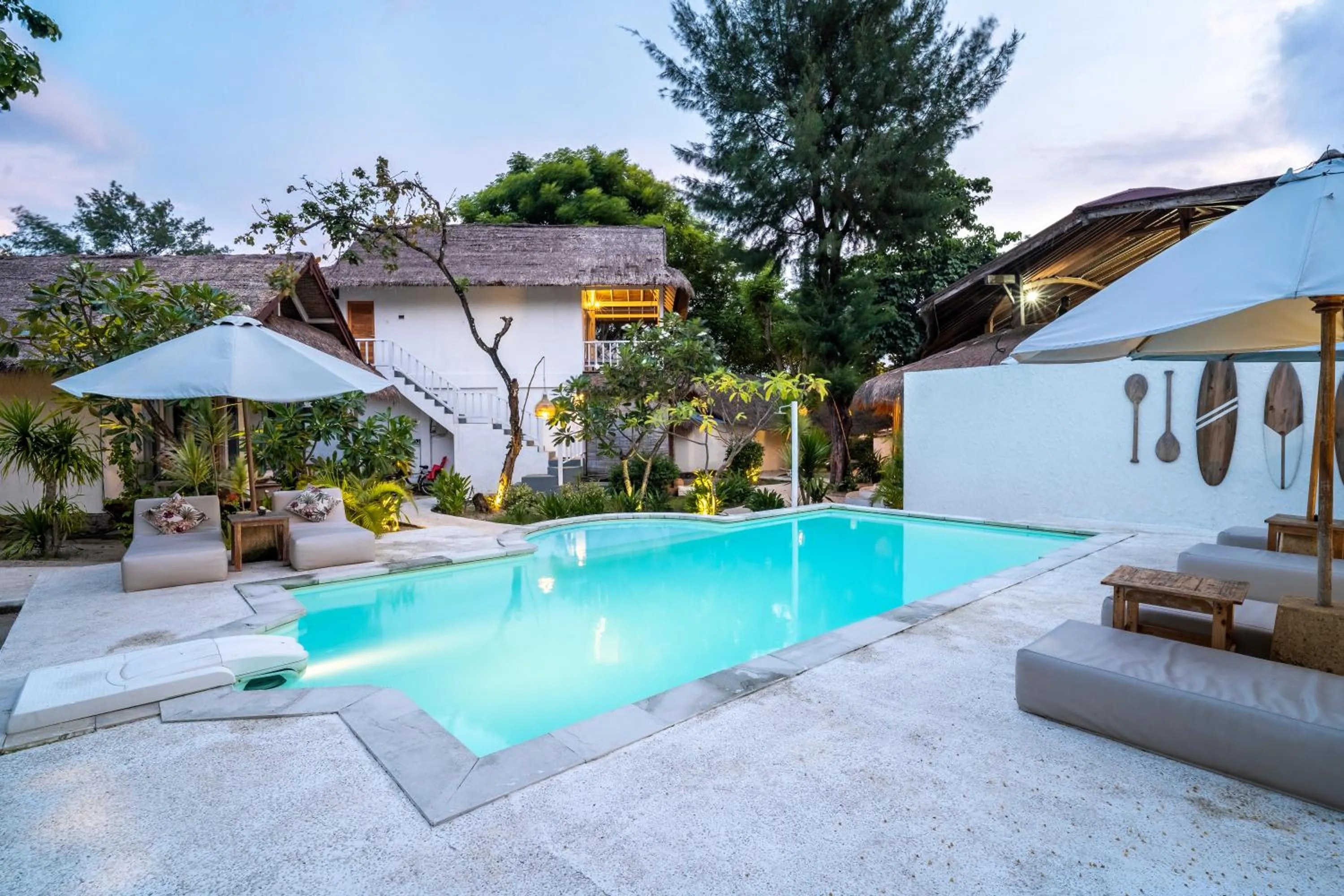 Swimming pool in Mowies On The Beach