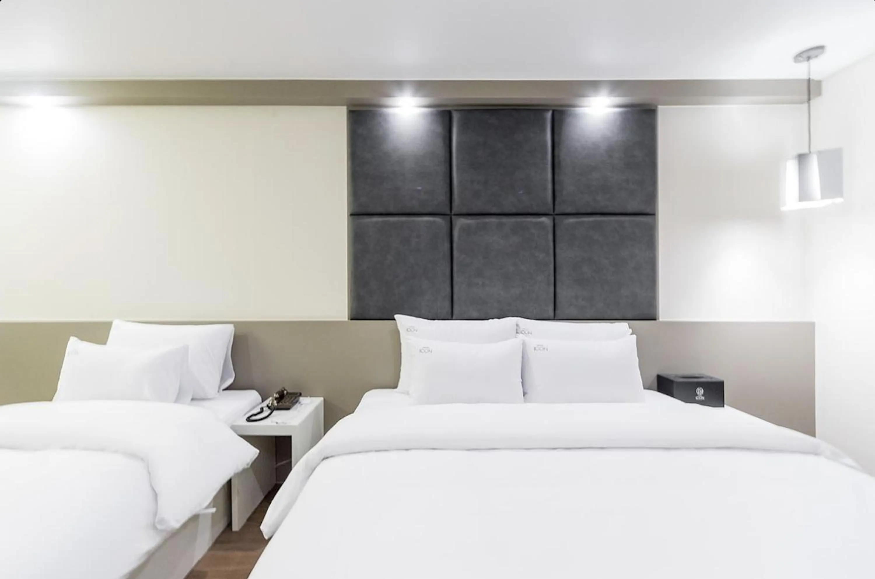 Bed in Icon Hotel Gunsan