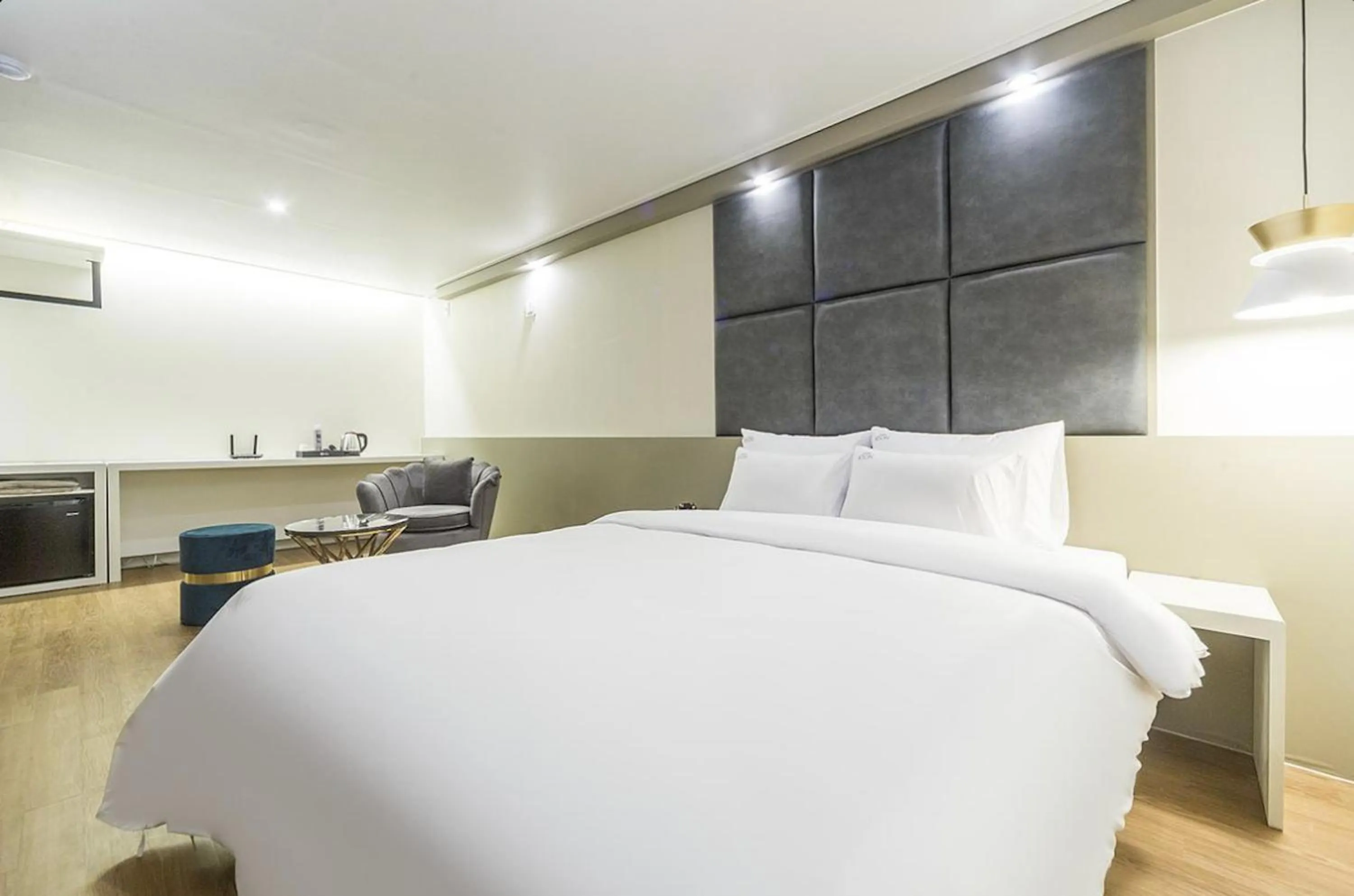 Bed in Icon Hotel Gunsan