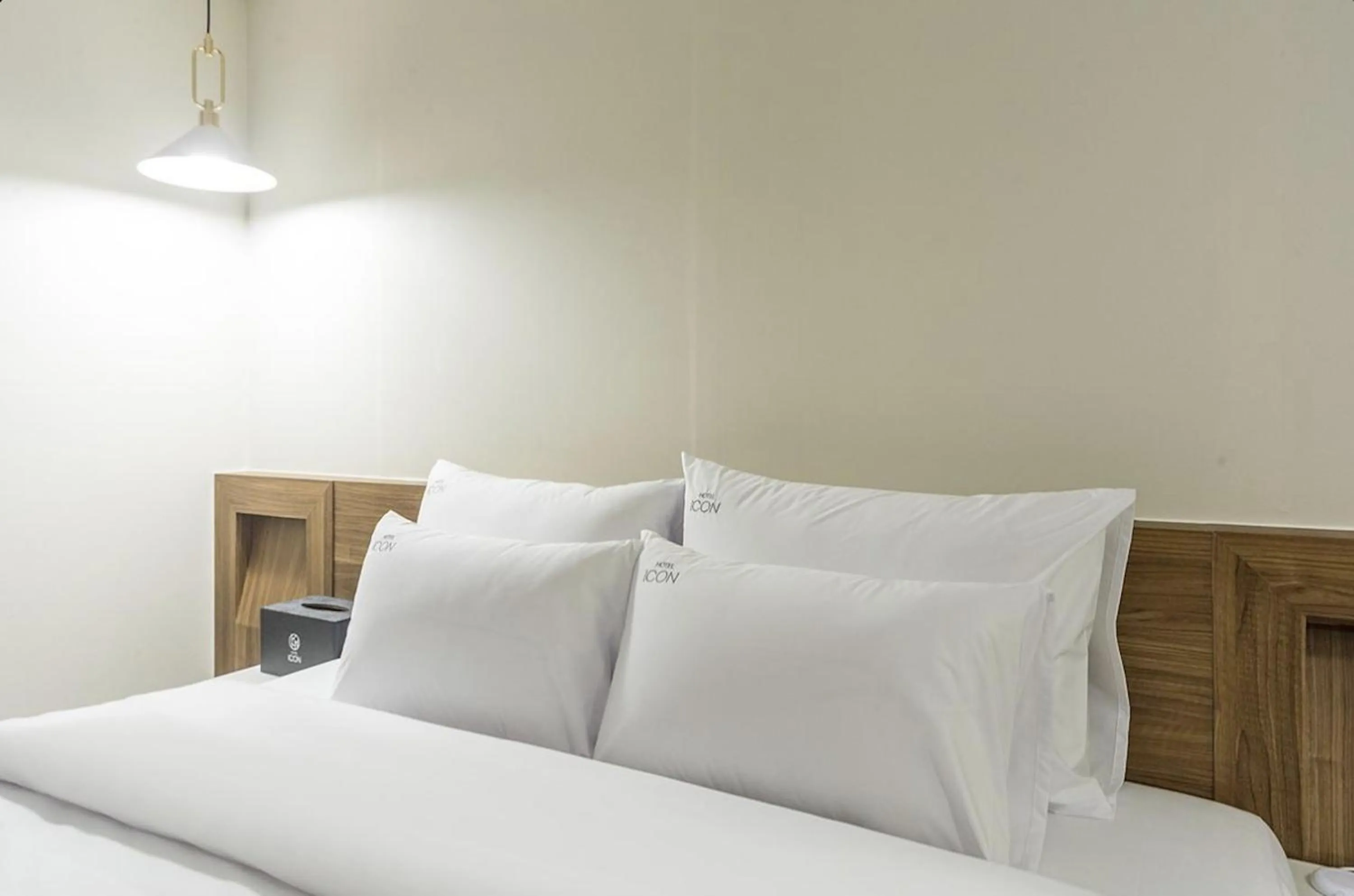 Bed in Icon Hotel Gunsan