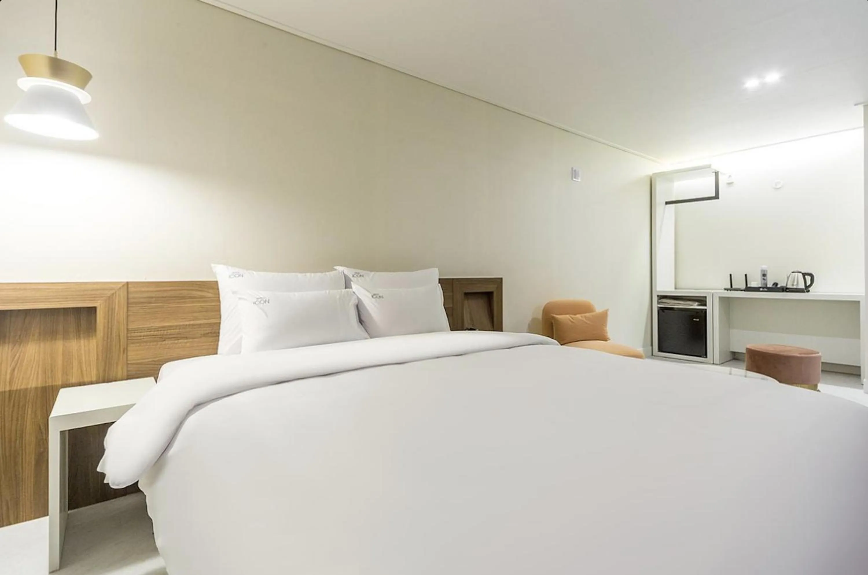 Bed in Icon Hotel Gunsan