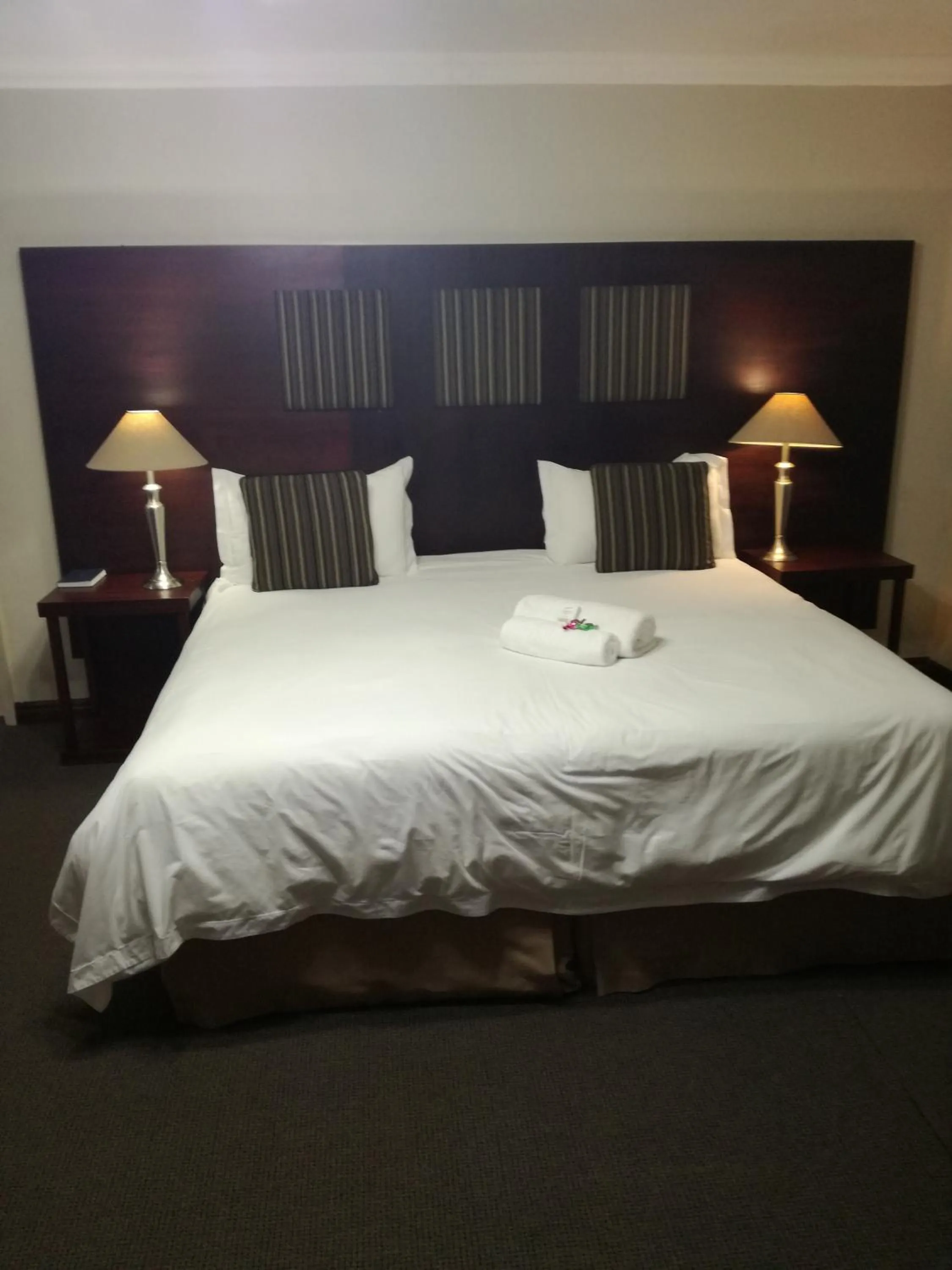 Bedroom, Bed in Belmont Guesthouse