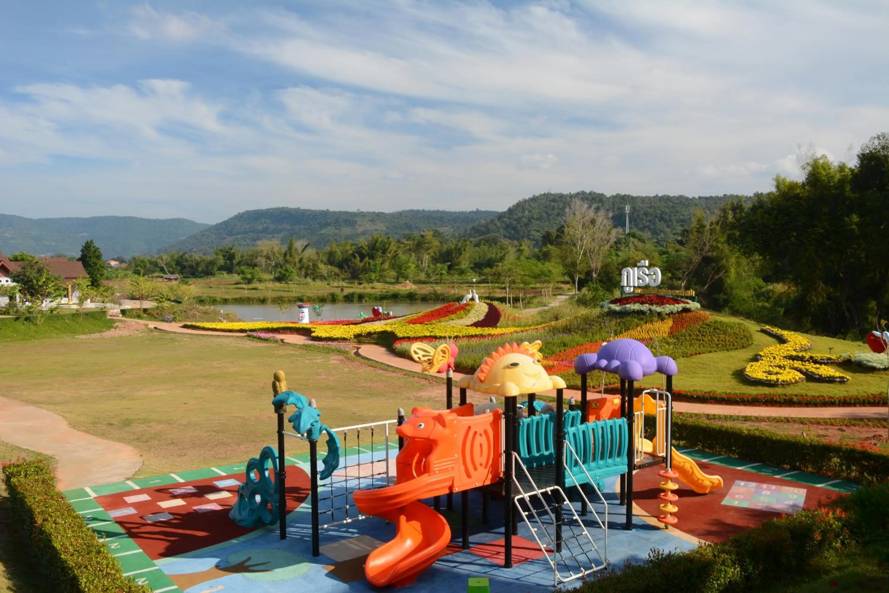 Children play ground in Phurua Sanctuary Resort and Spa