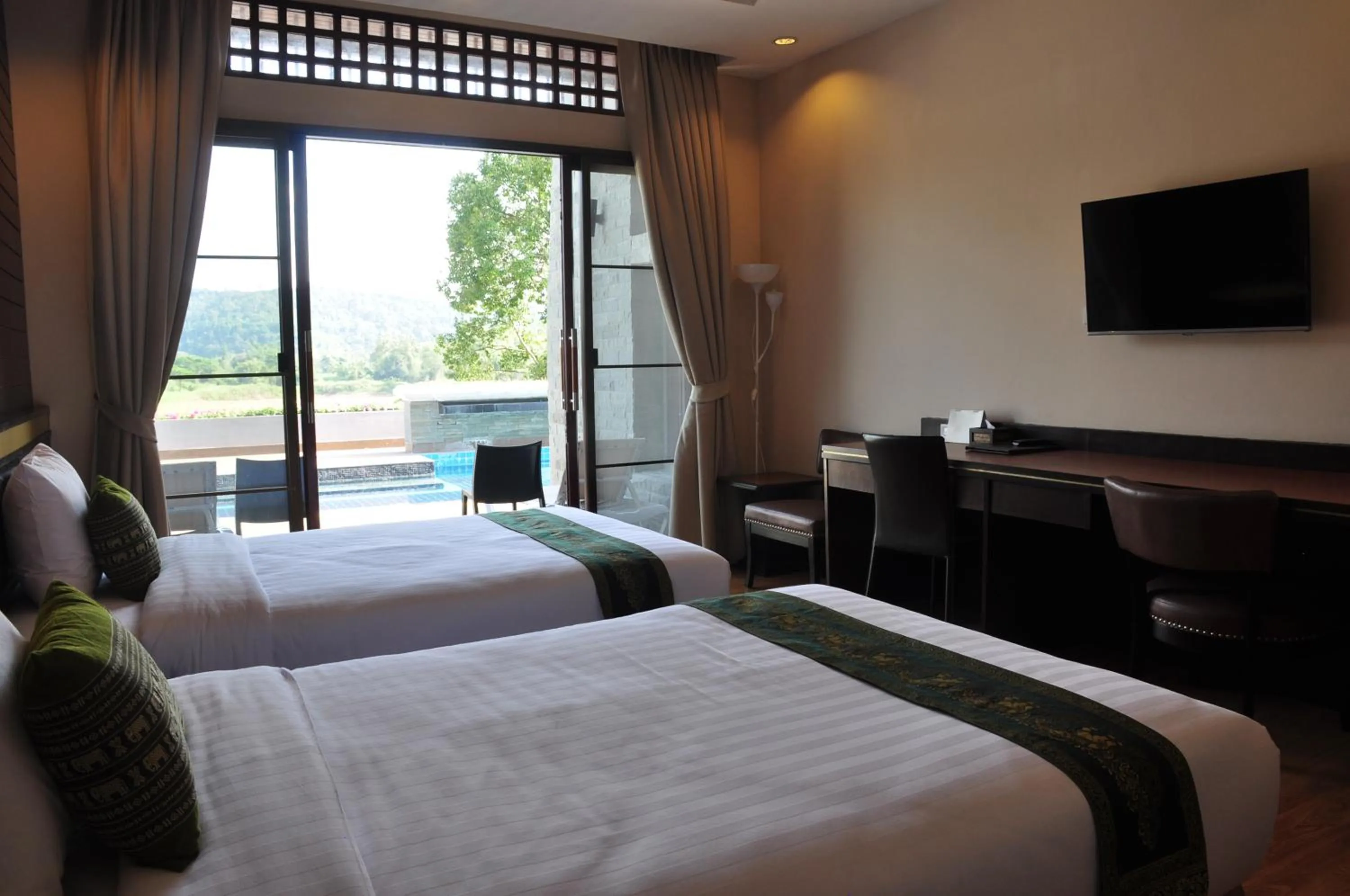 Mountain view, Bed in Phurua Sanctuary Resort and Spa