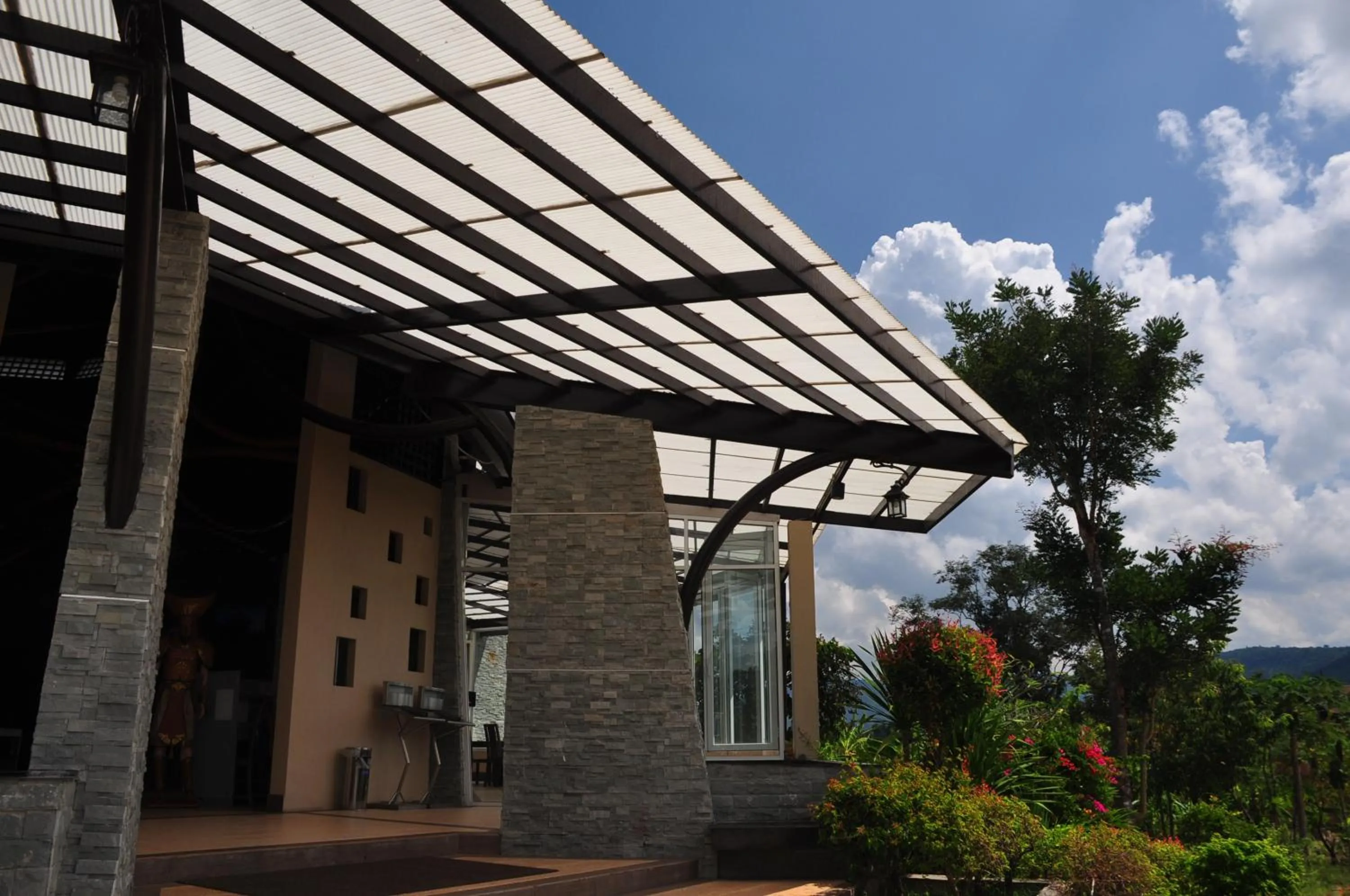 Restaurant/places to eat in Phurua Sanctuary Resort and Spa