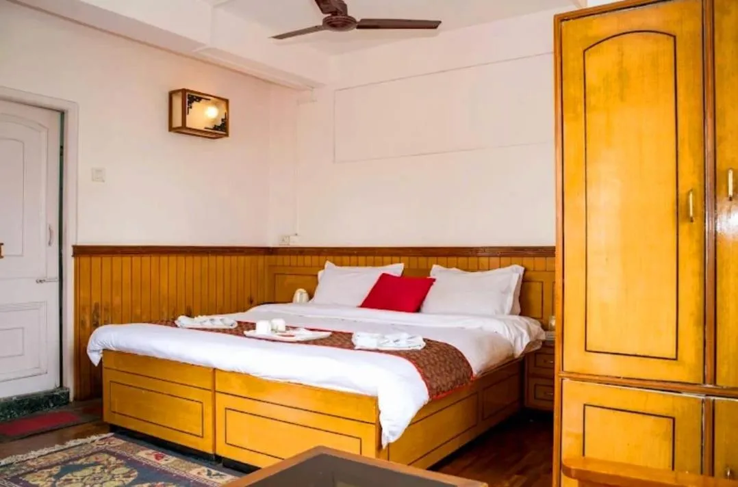 Bed in Doma Residency