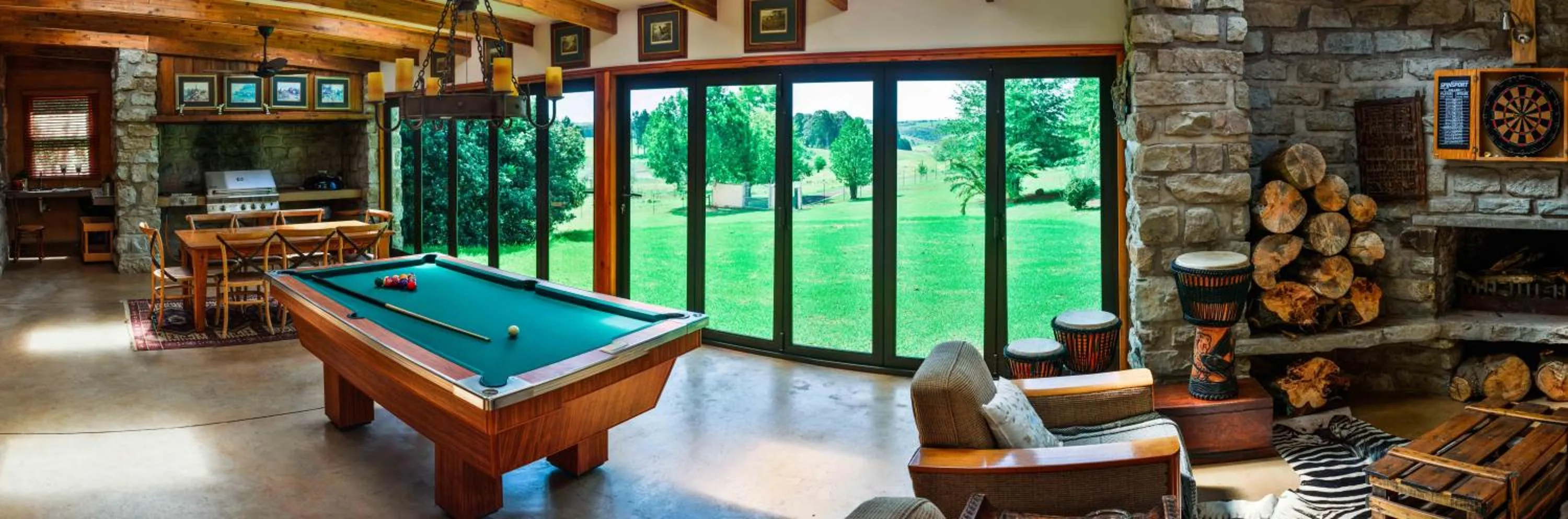 Day in The FarSide Country Manor