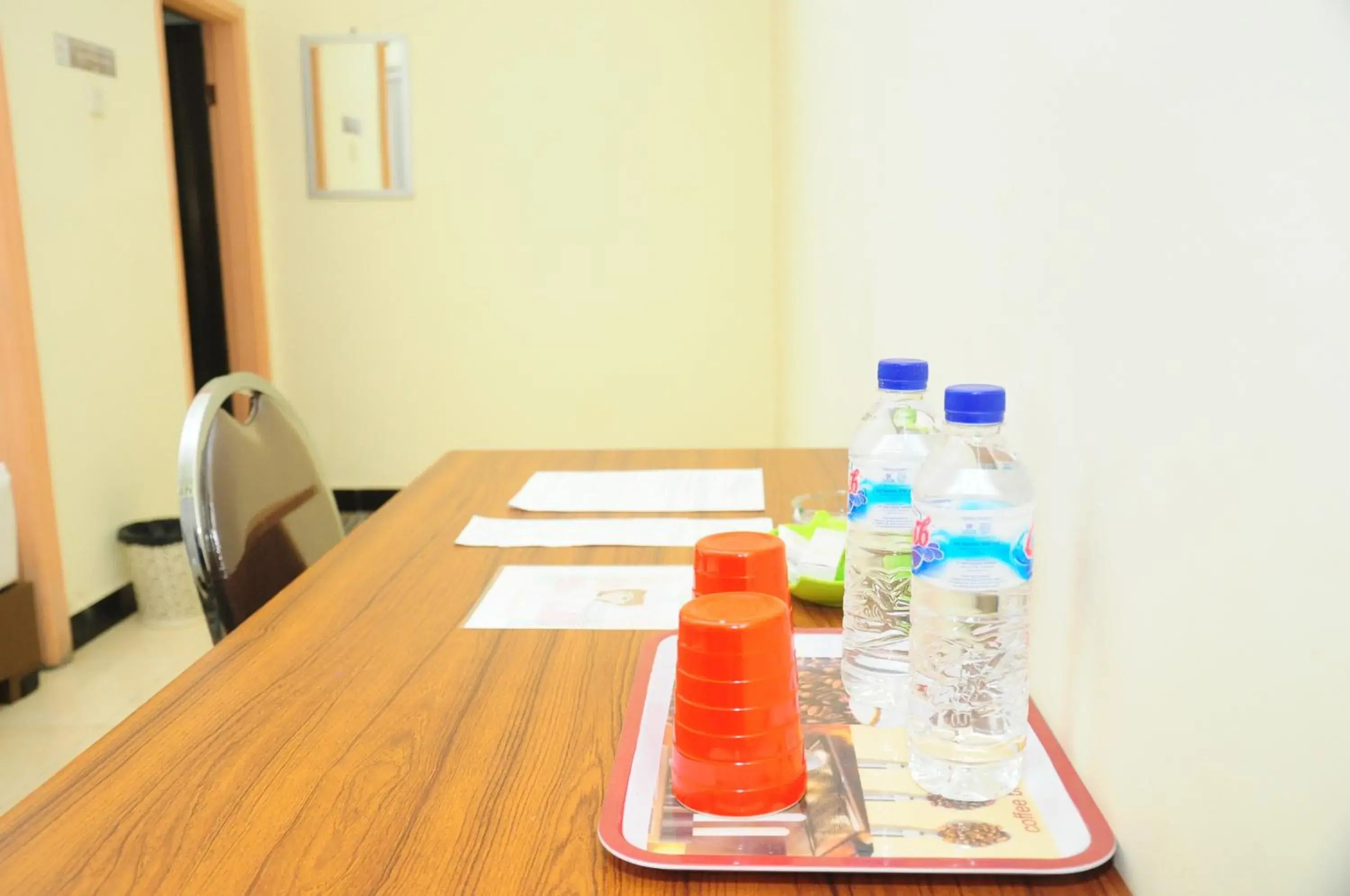 Standard Twin Room in Dena Hotel Standard Twin Room in Dena Hotel