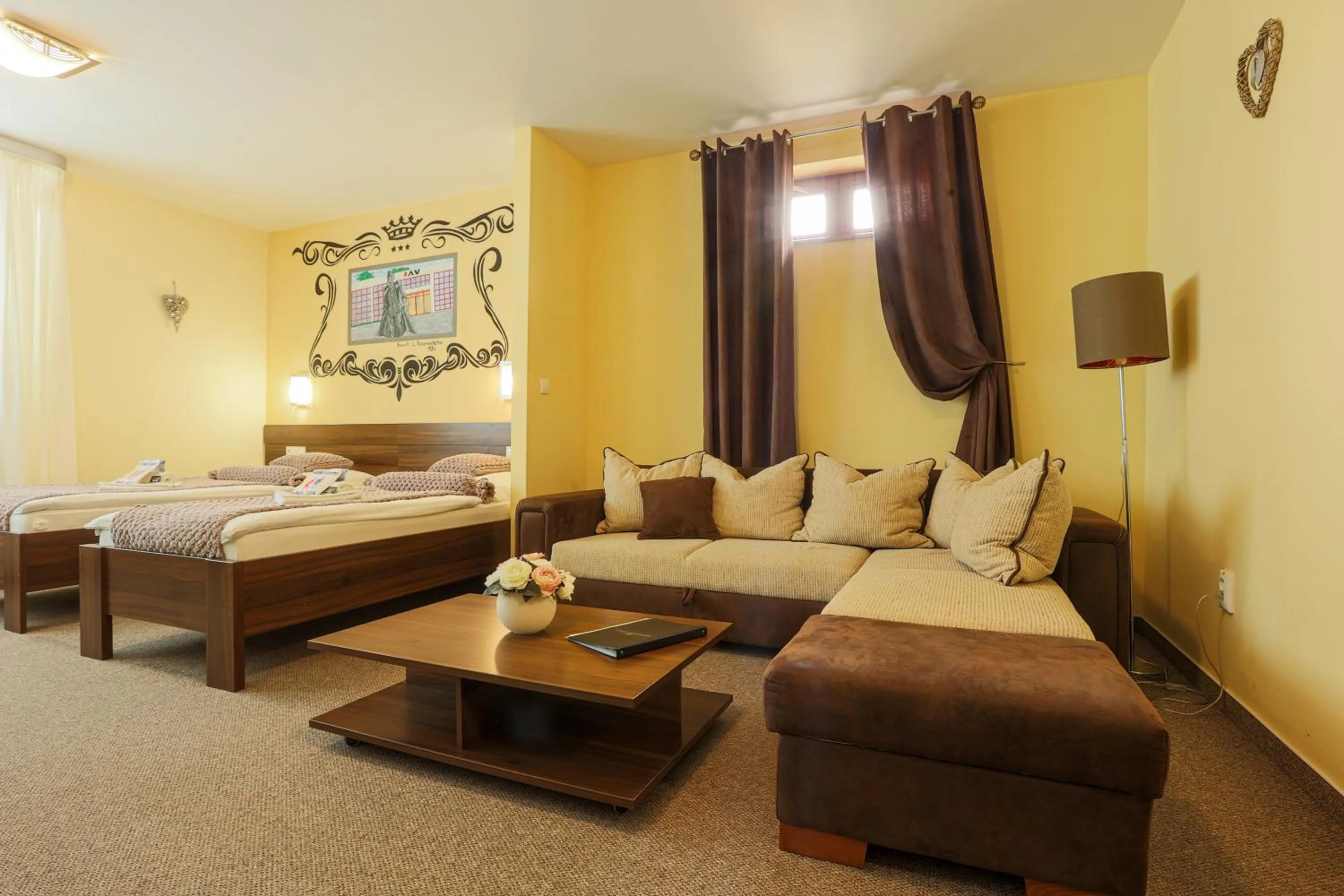 Bed in Grand Hotel Senica, Garni