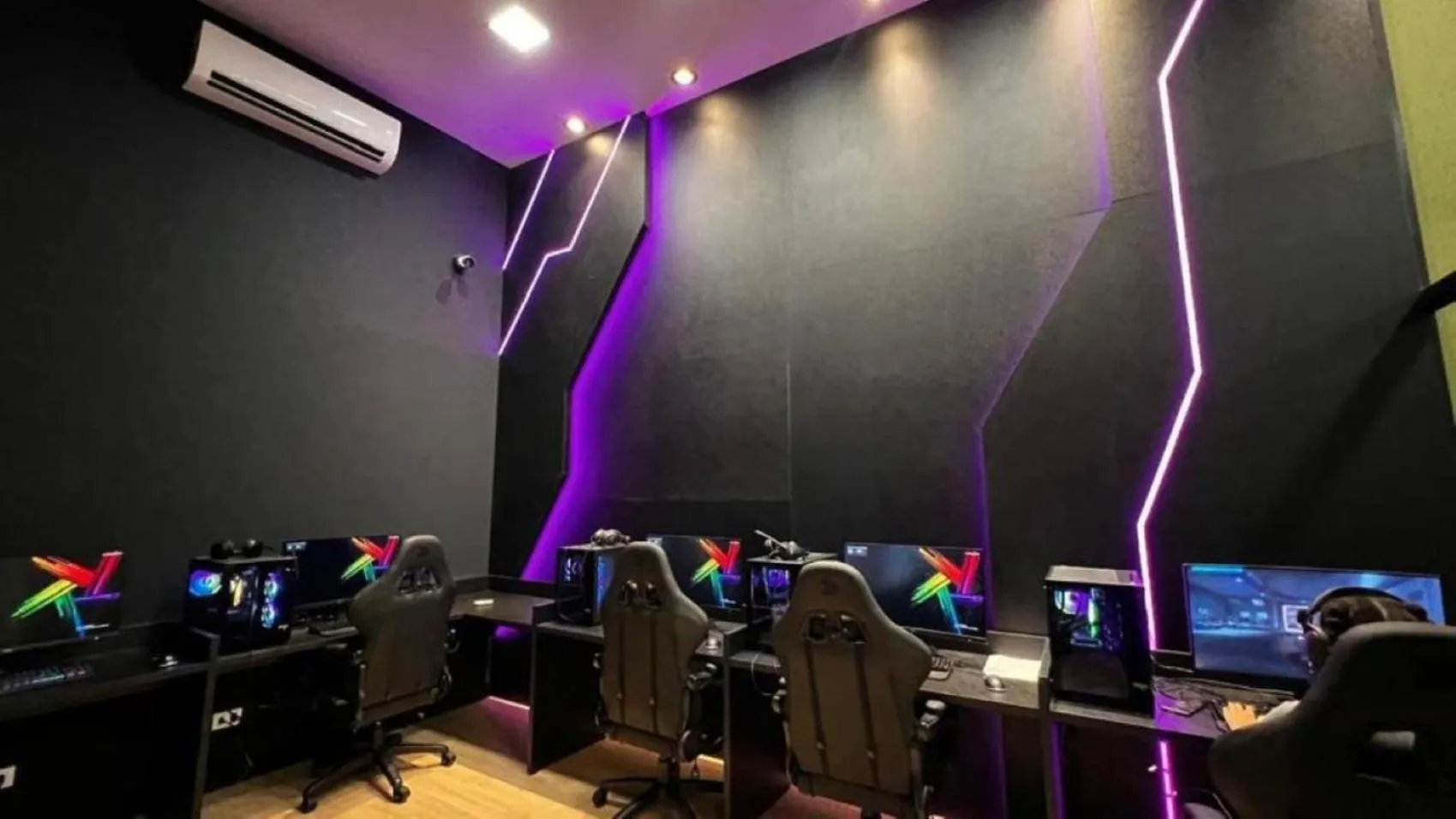 Game Room in Cataratas Park Hotel e Eventos