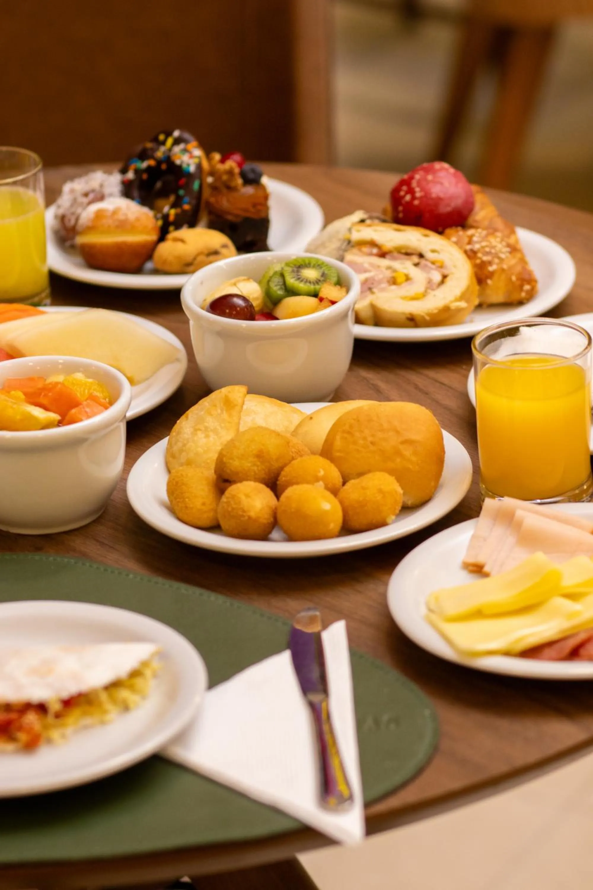 Breakfast in Cataratas Park Hotel e Eventos