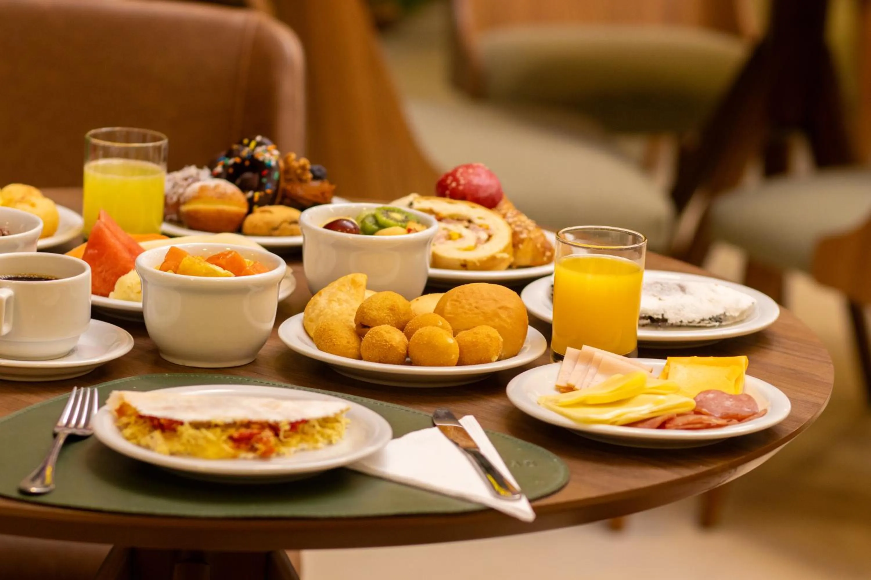 Breakfast in Cataratas Park Hotel e Eventos