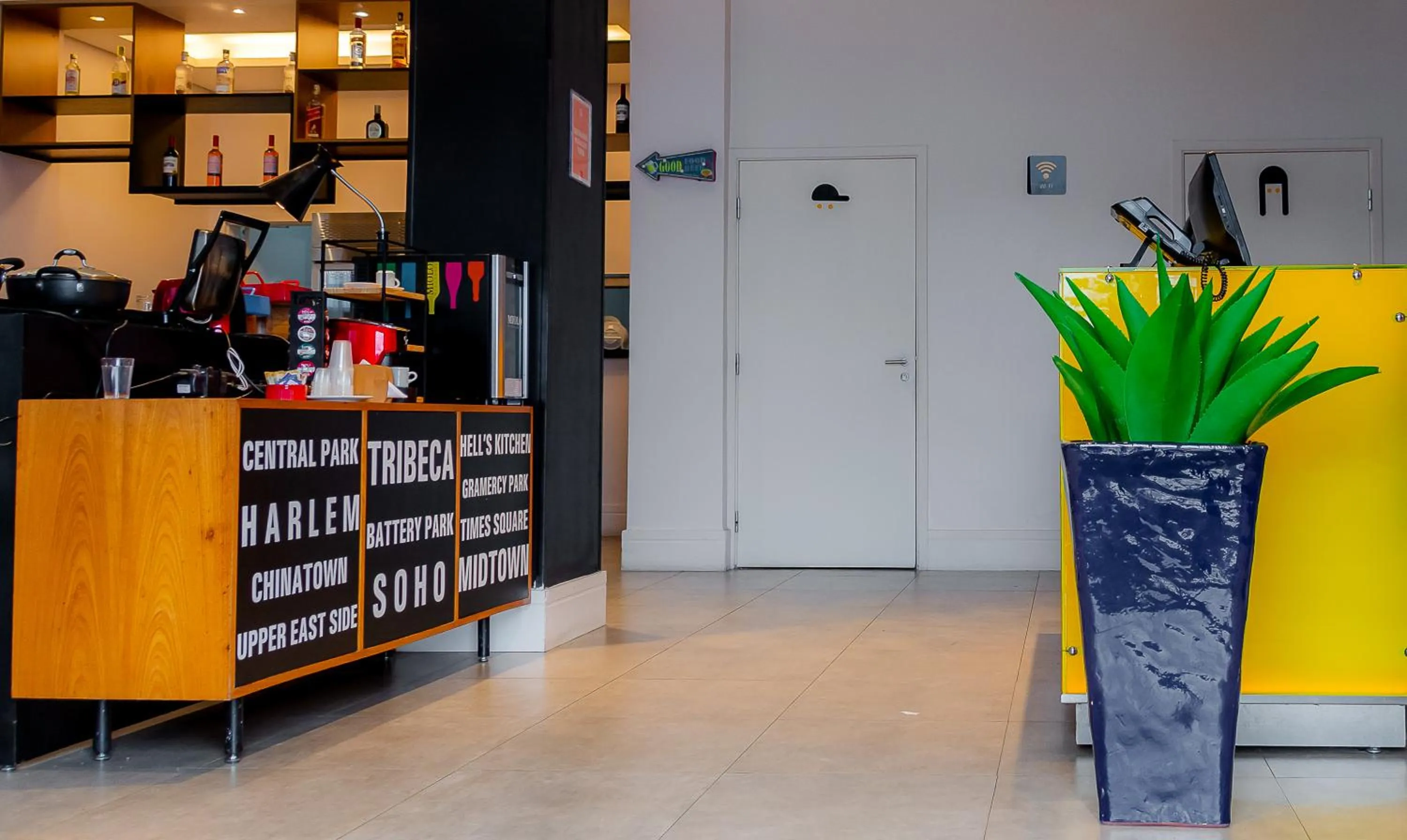 Lobby or reception in Golden Tower Shopping by Fênix Hotéis