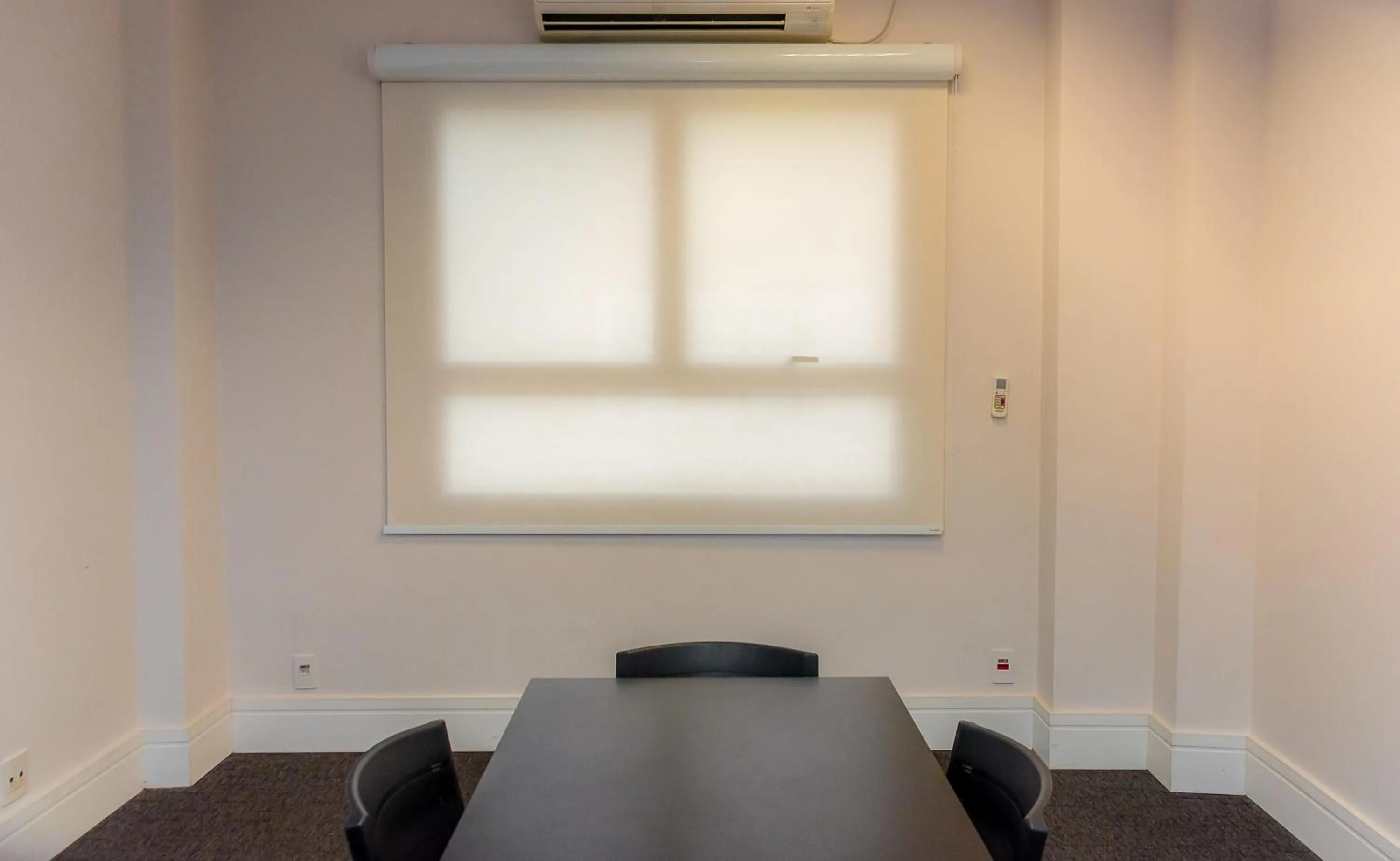 Meeting/conference room in Golden Tower Shopping by Fênix Hotéis