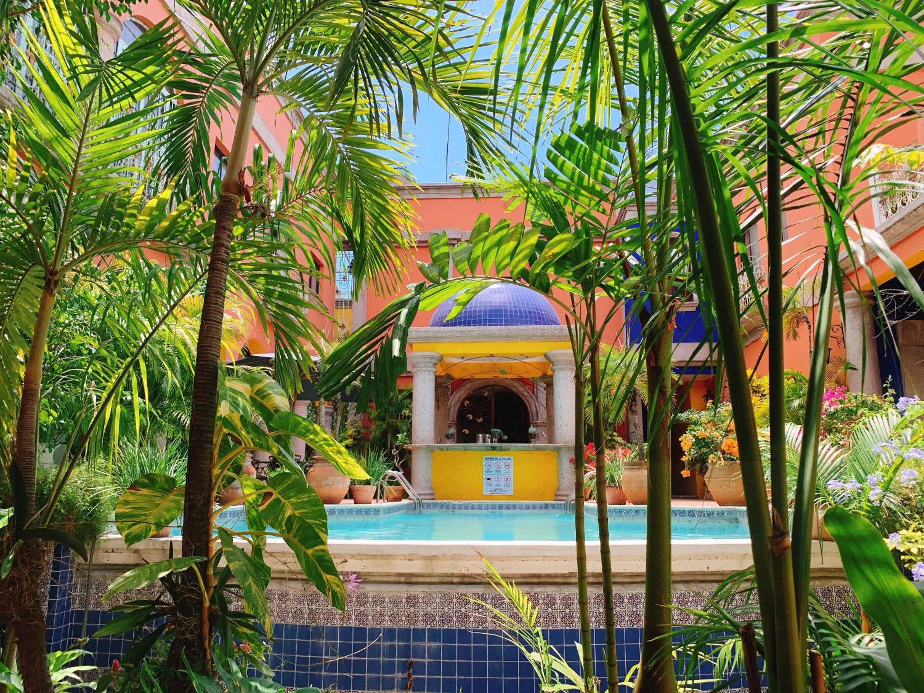 Property building in Hotel Portal del Angel