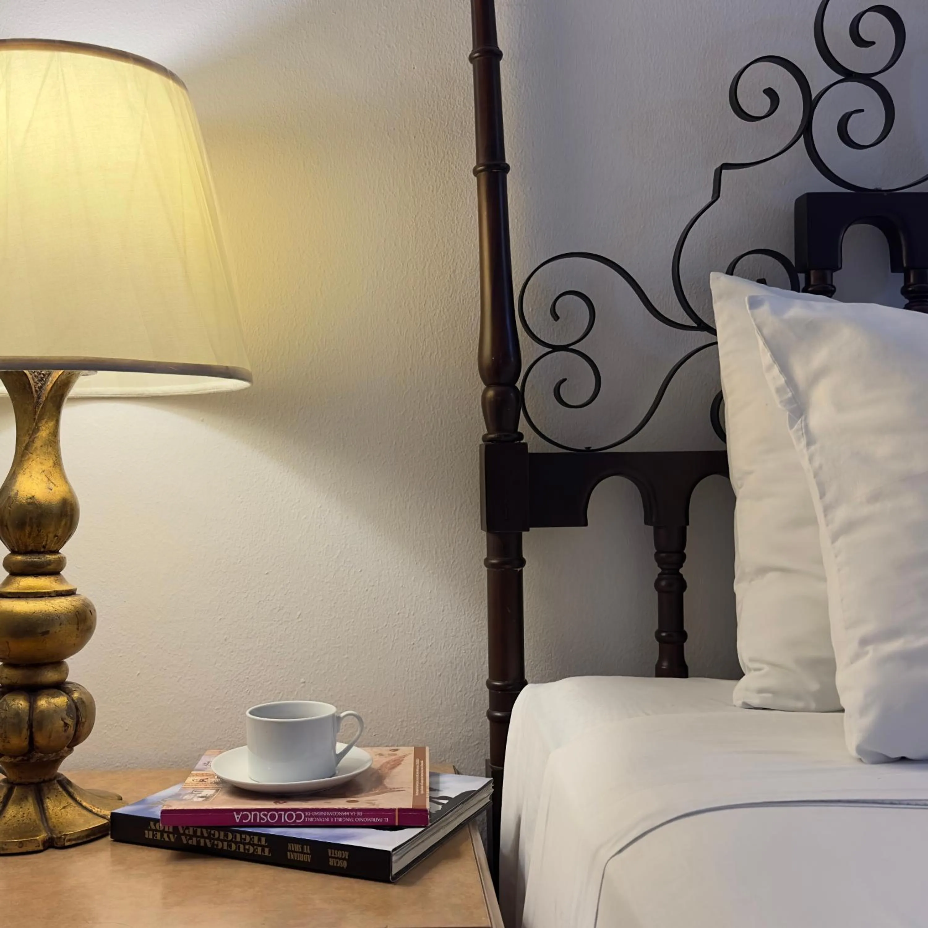 Bed in Hotel Portal del Angel