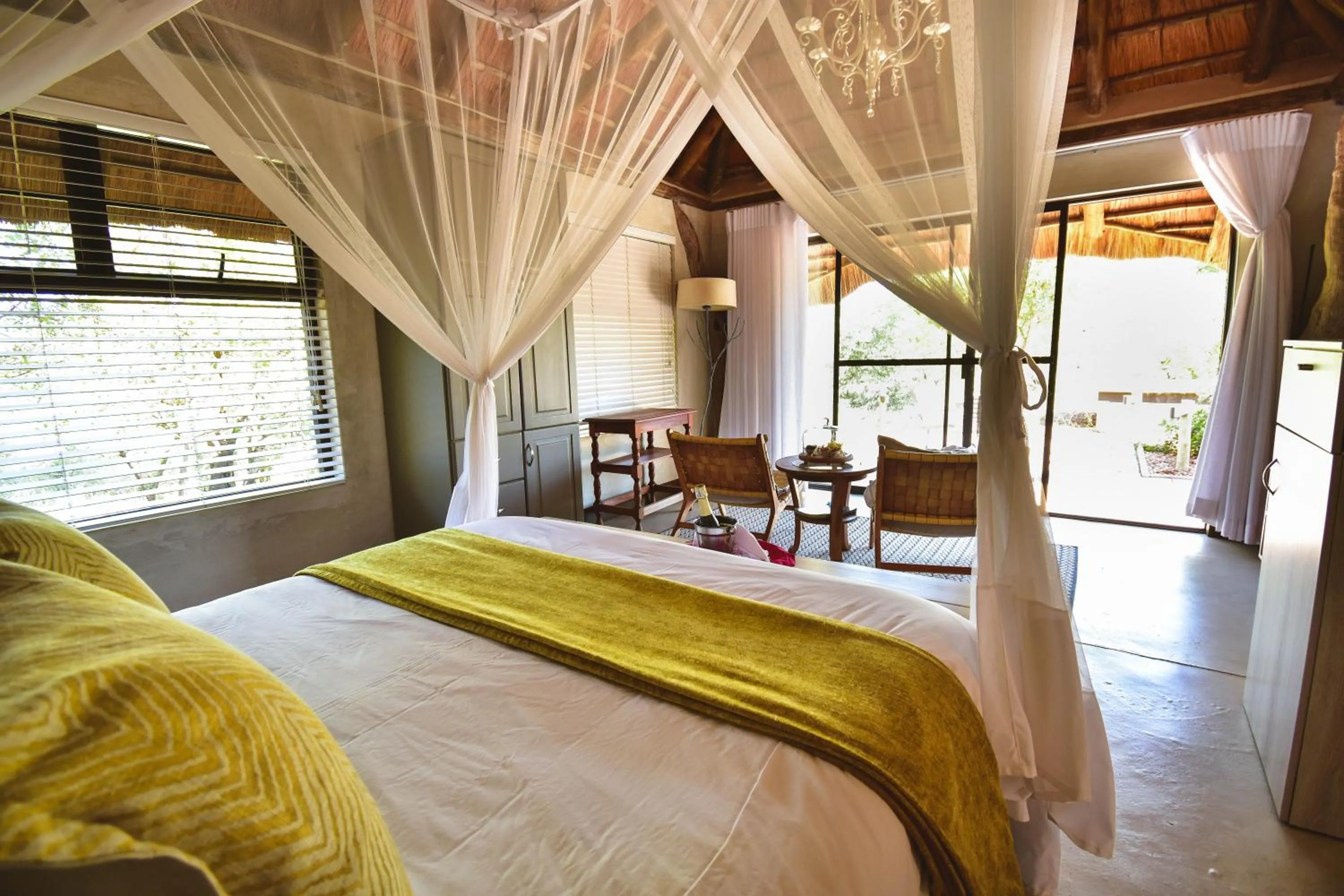 Bed in Mohlabetsi Safari Lodge