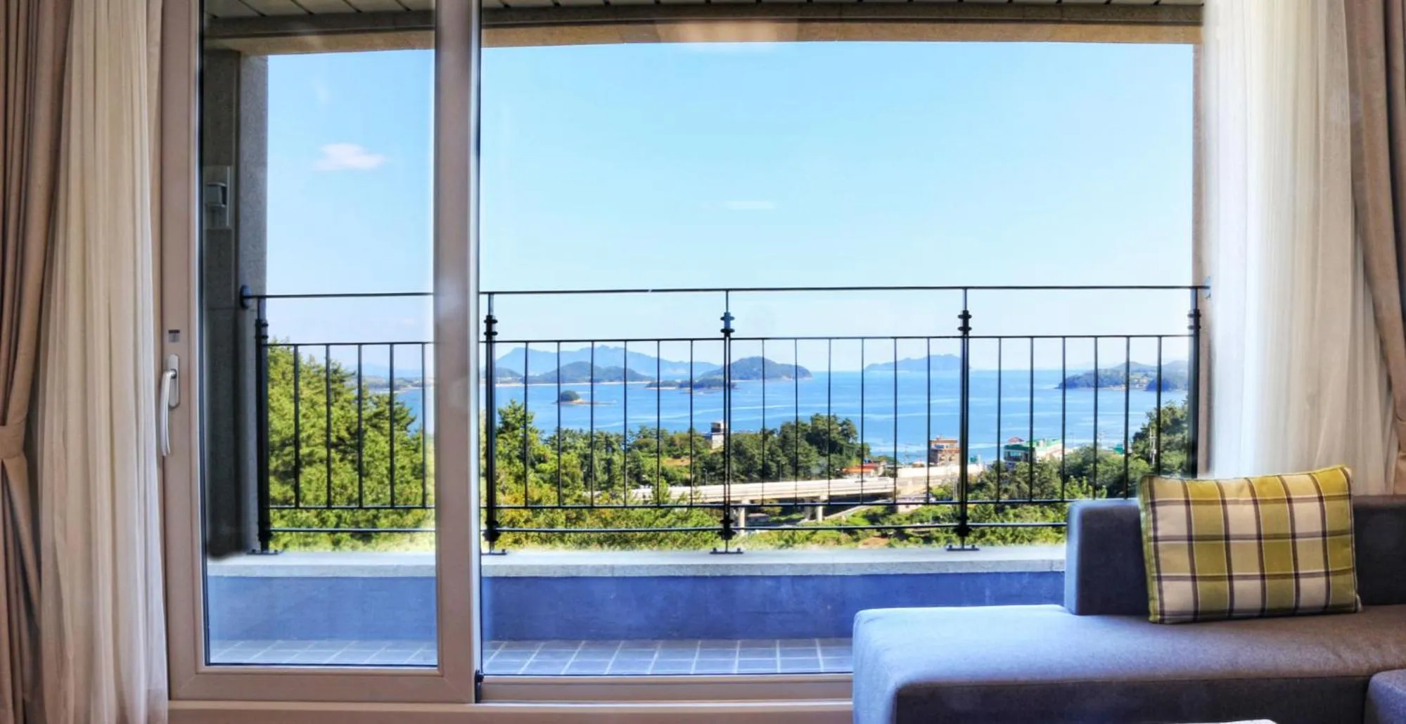 Balcony/Terrace in Lapis Hotel Namhae