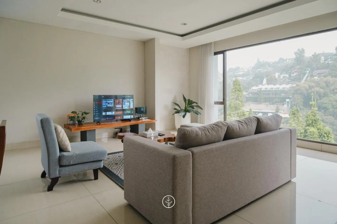 Living room in Tulip Hill View Villa 6 bedrooms with a private swimming pool and movie room