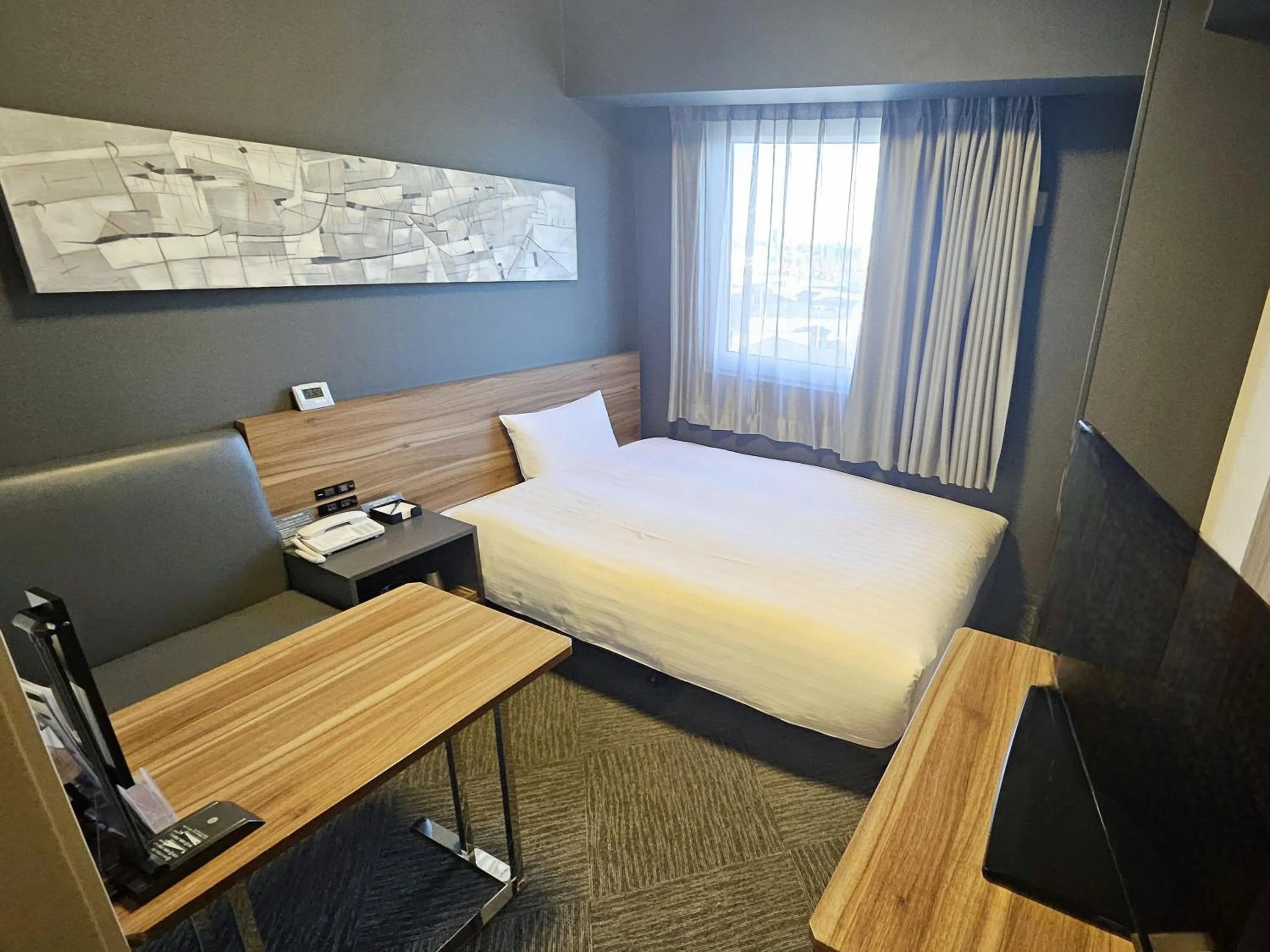 Photo of the whole room, Bed in Hotel Route Inn Kounosu