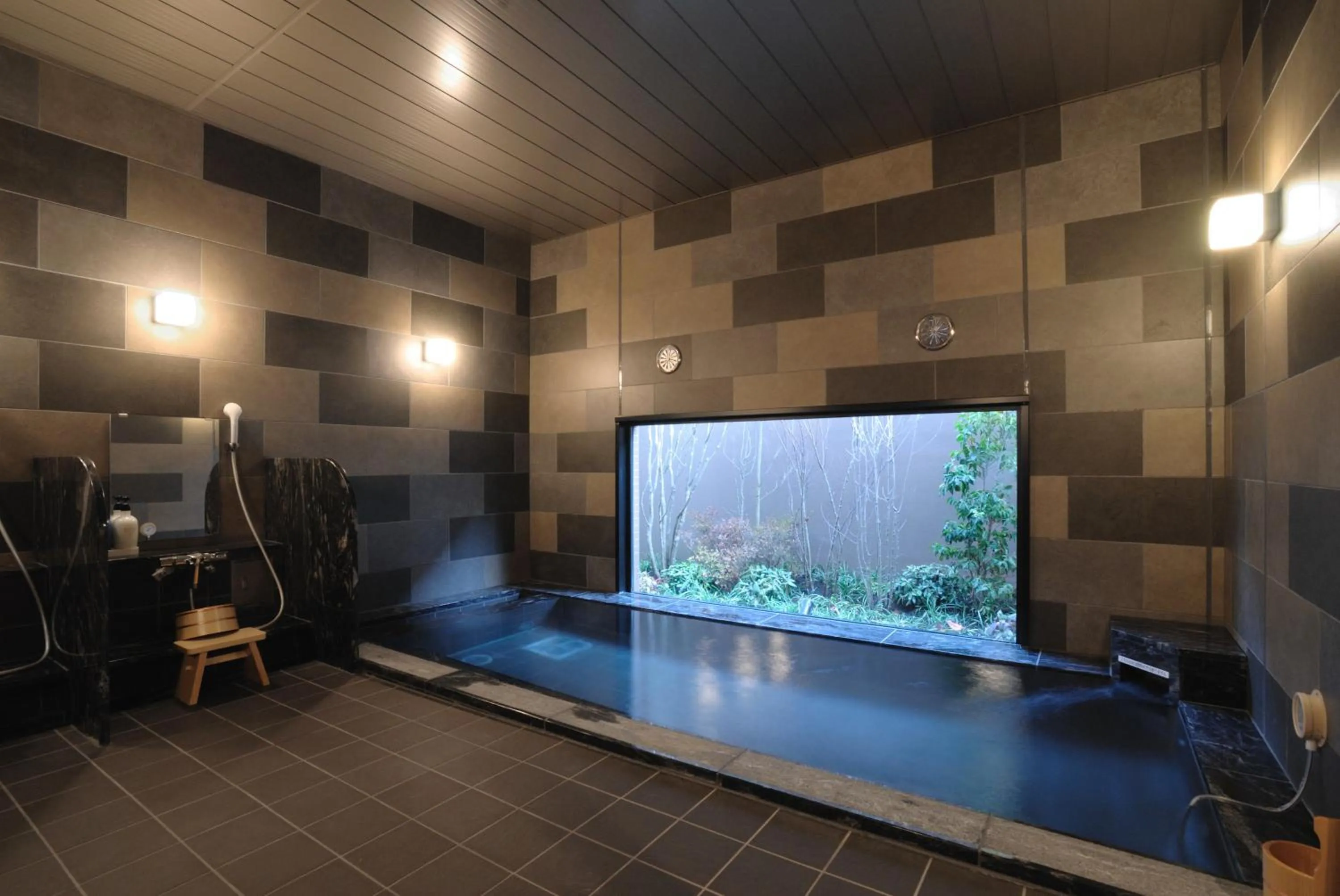 Day in Hotel Route Inn Kounosu