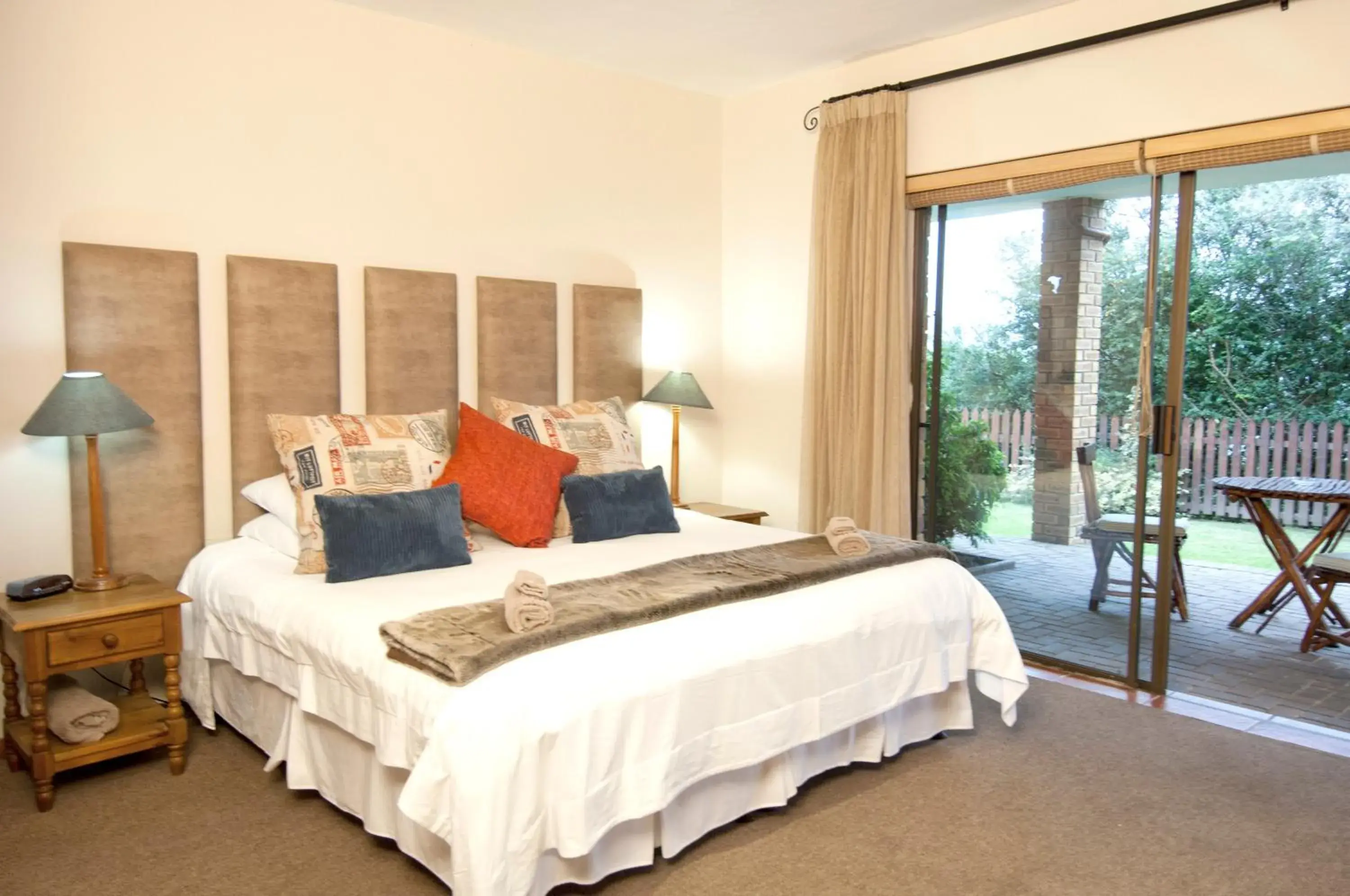 Standard Room - Ground Floor in Overmeer Guest House Standard Room - Ground Floor in Overmeer Guest House