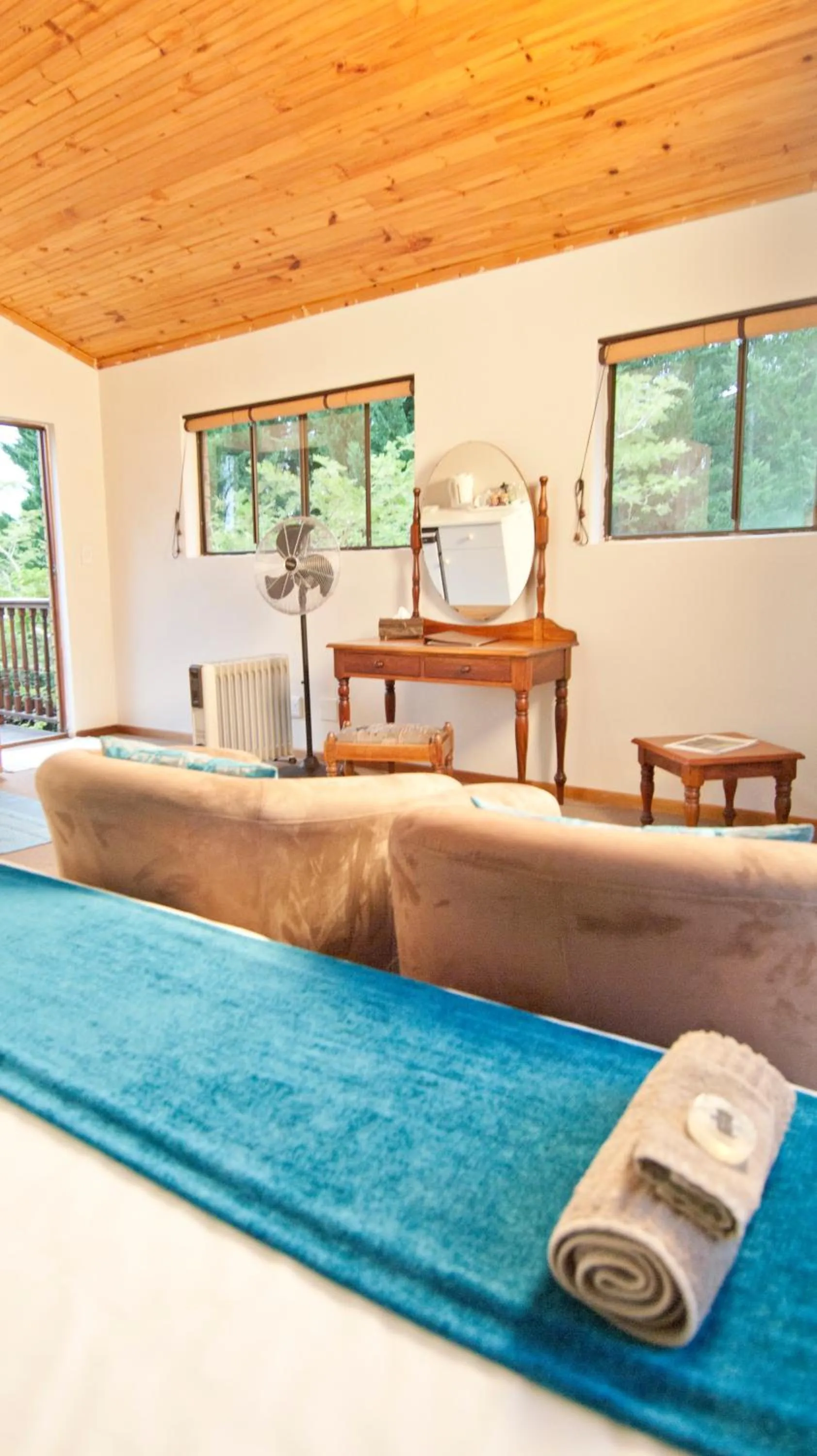 Photo of the whole room in Overmeer Guest House