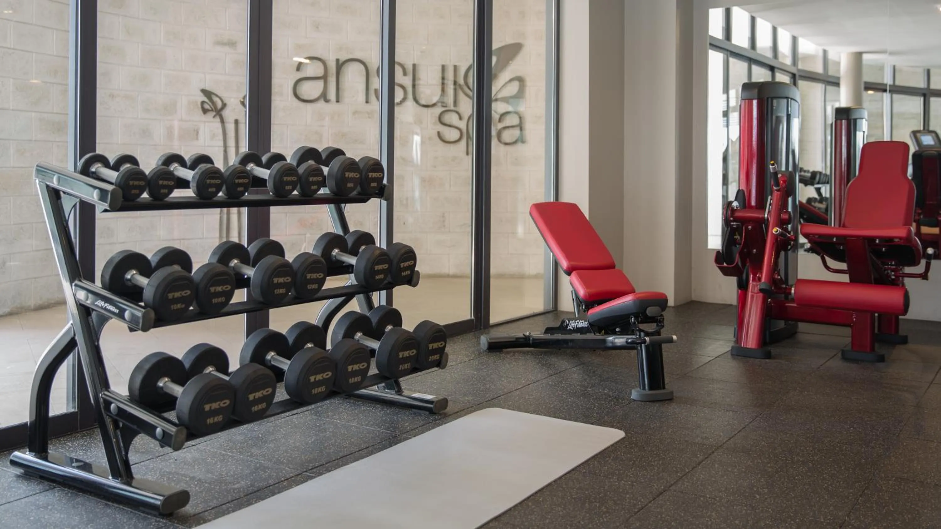 Spa and wellness centre/facilities in Hotel English Point Marina & Spa