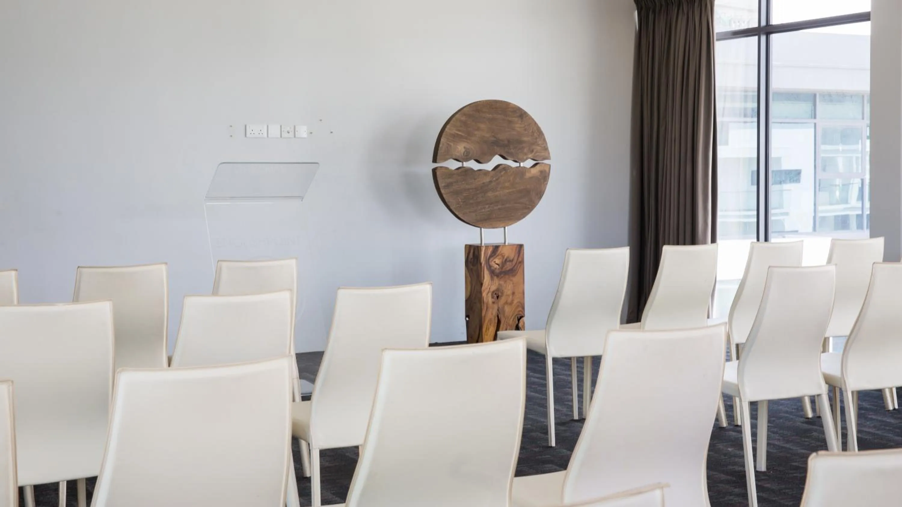 Meeting/conference room in Hotel English Point Marina & Spa