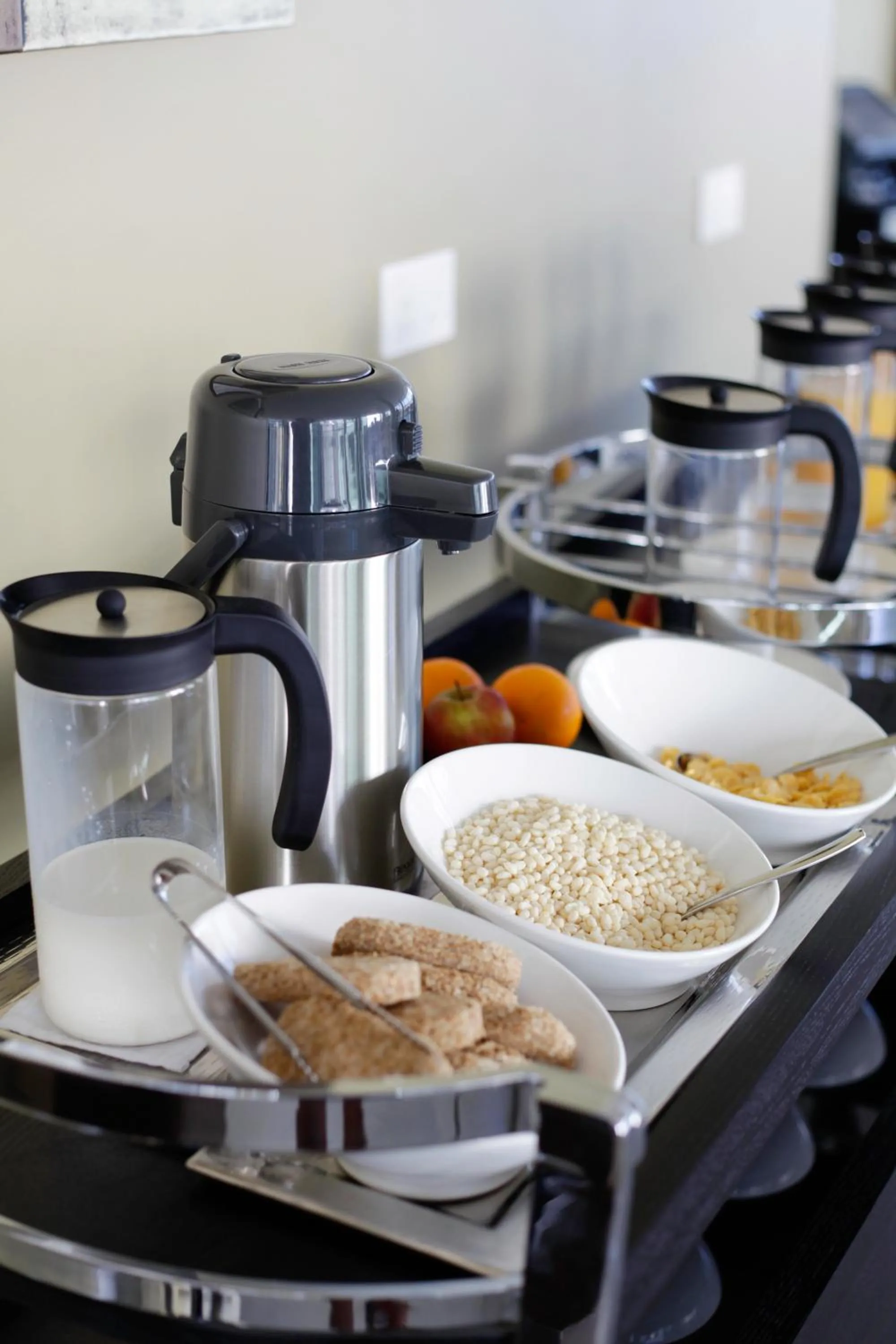 Food and drinks in Hotel English Point Marina & Spa