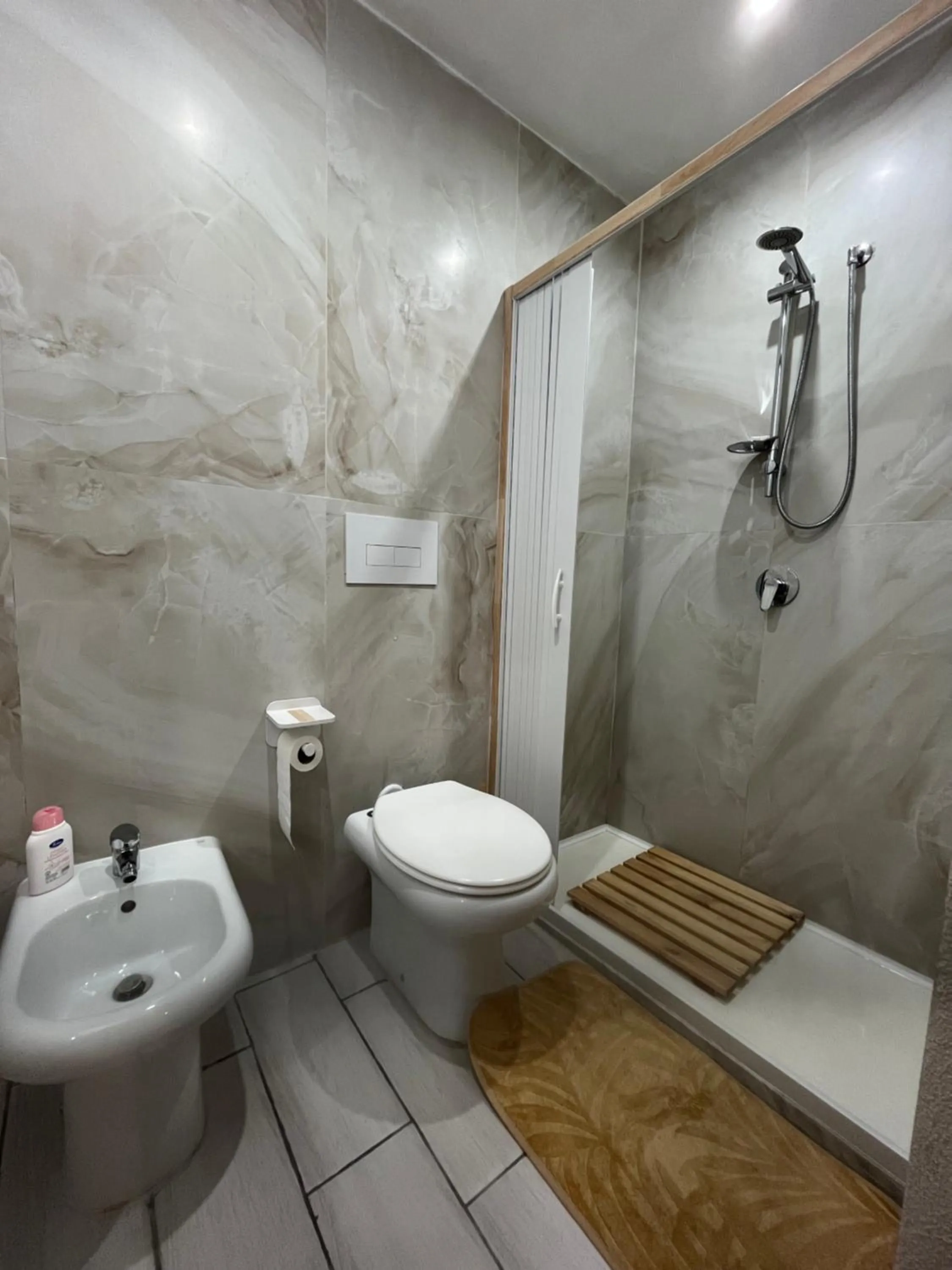 Shower in L'Ancora di Torrione