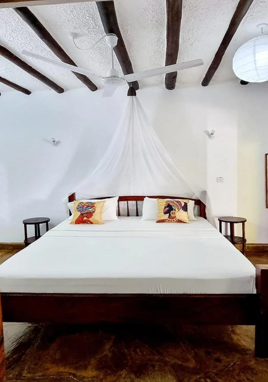 Bedroom, Bed in Simba House