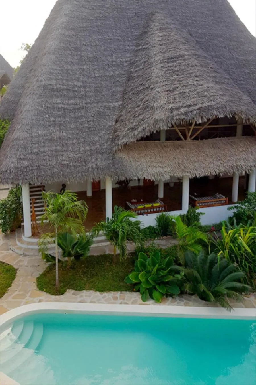 Facade/entrance in Simba House