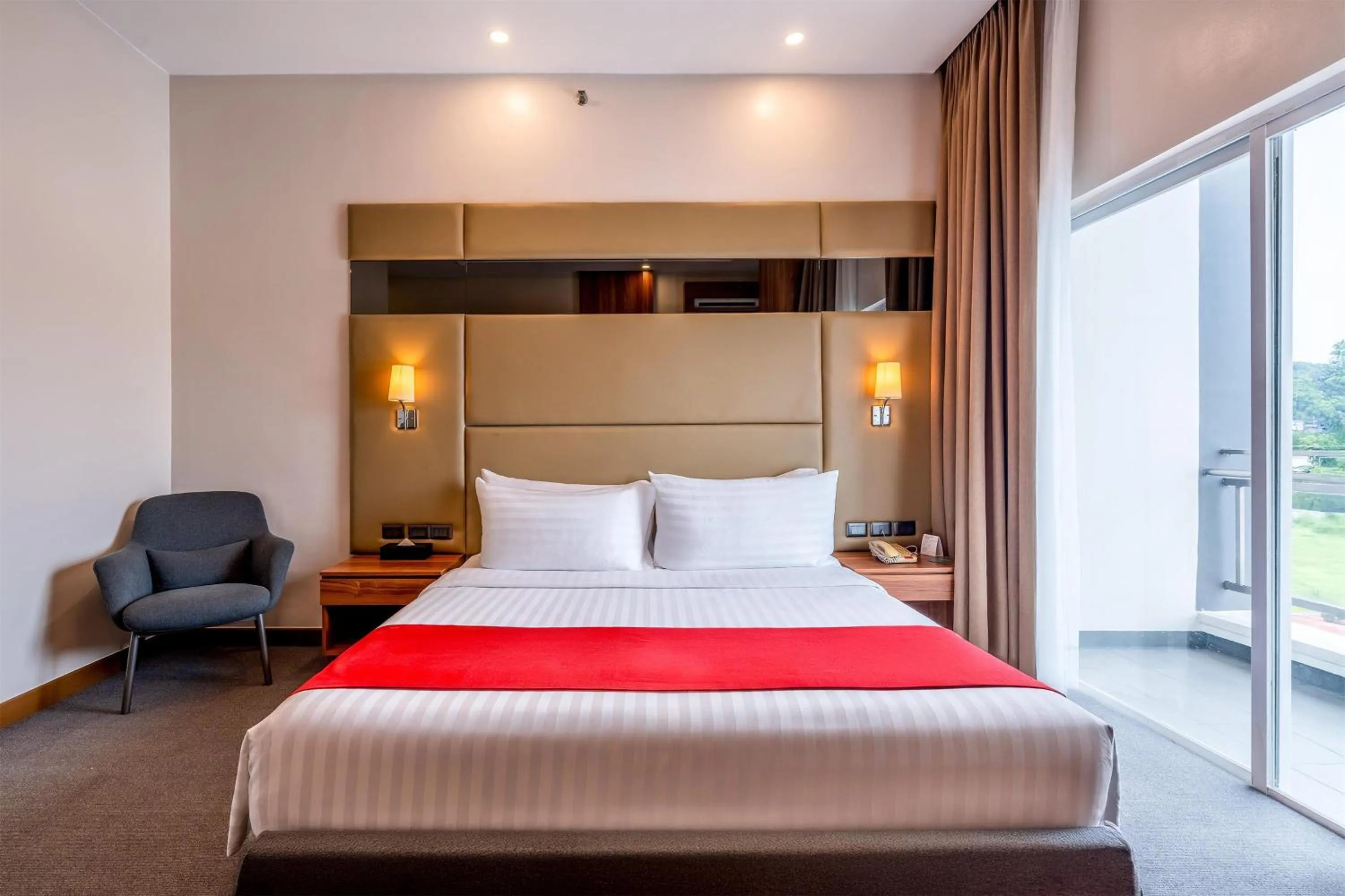 Bedroom, Bed in Best Western Plus Hotel Subic