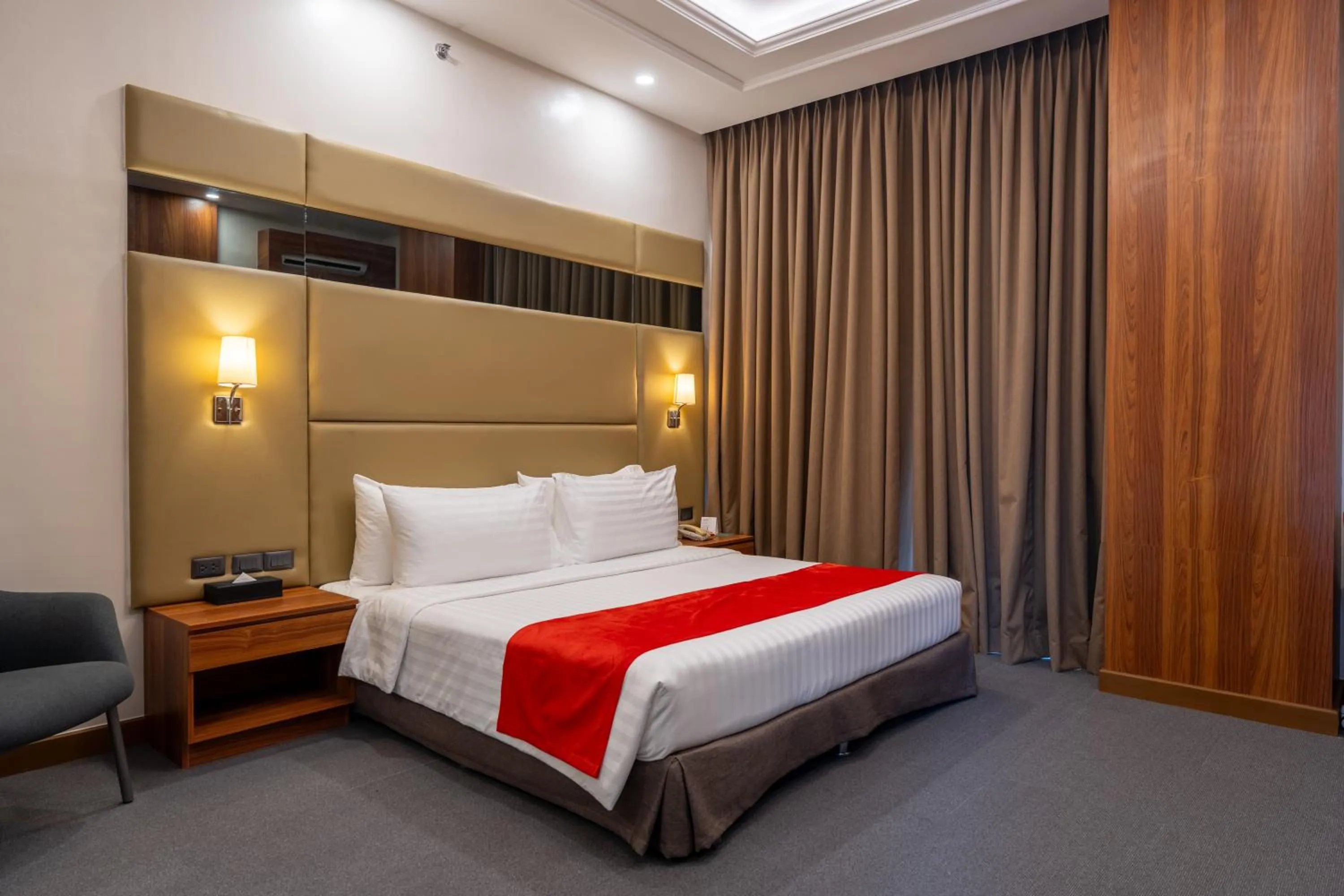 Bedroom, Bed in Best Western Plus Hotel Subic