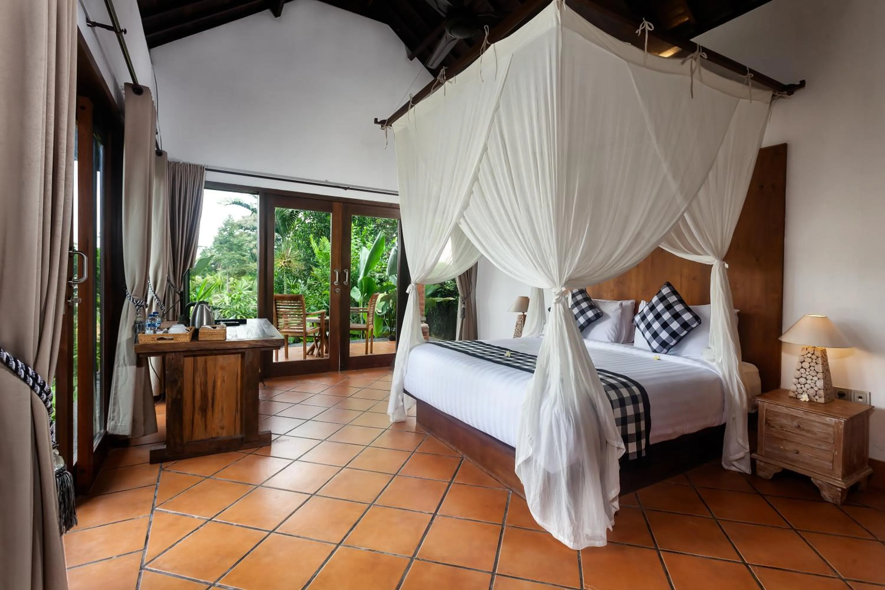Photo of the whole room, Bed in Ubud Luwih Nature Retreat