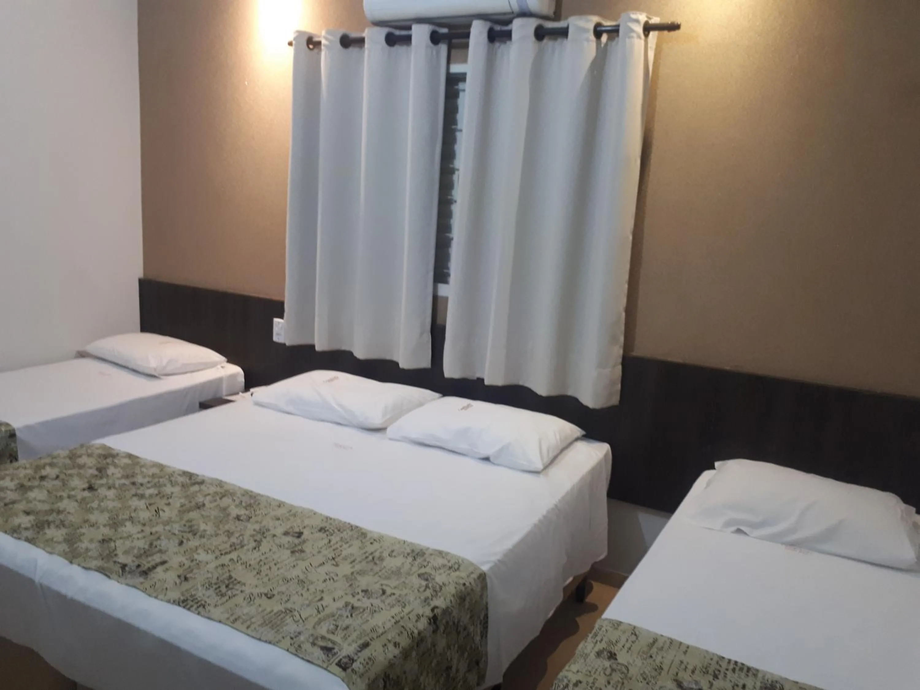 Bed in Casagrande Olímpia Hotel