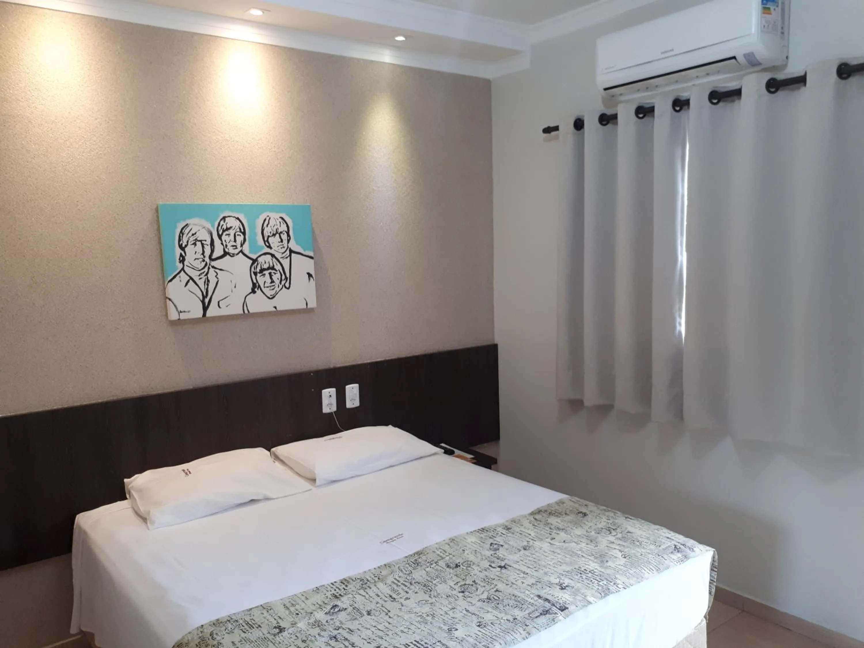 Decorative detail, Bed in Casagrande Olímpia Hotel
