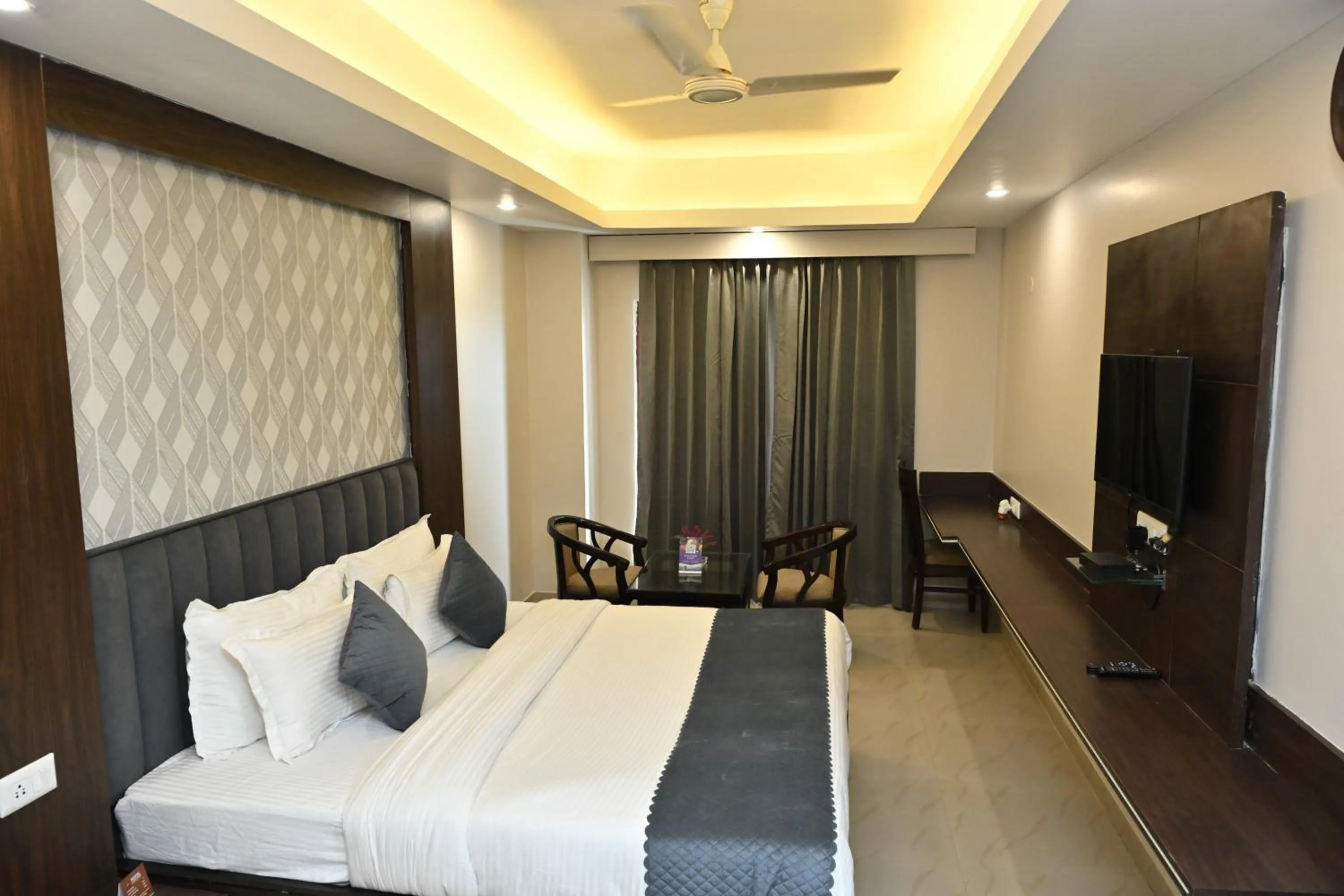 Hotel Alaknanda
