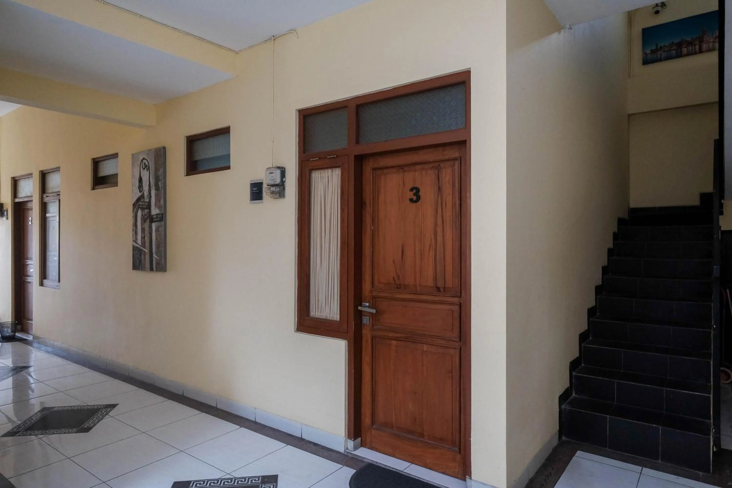 Property building in RedDoorz at Solo Baru