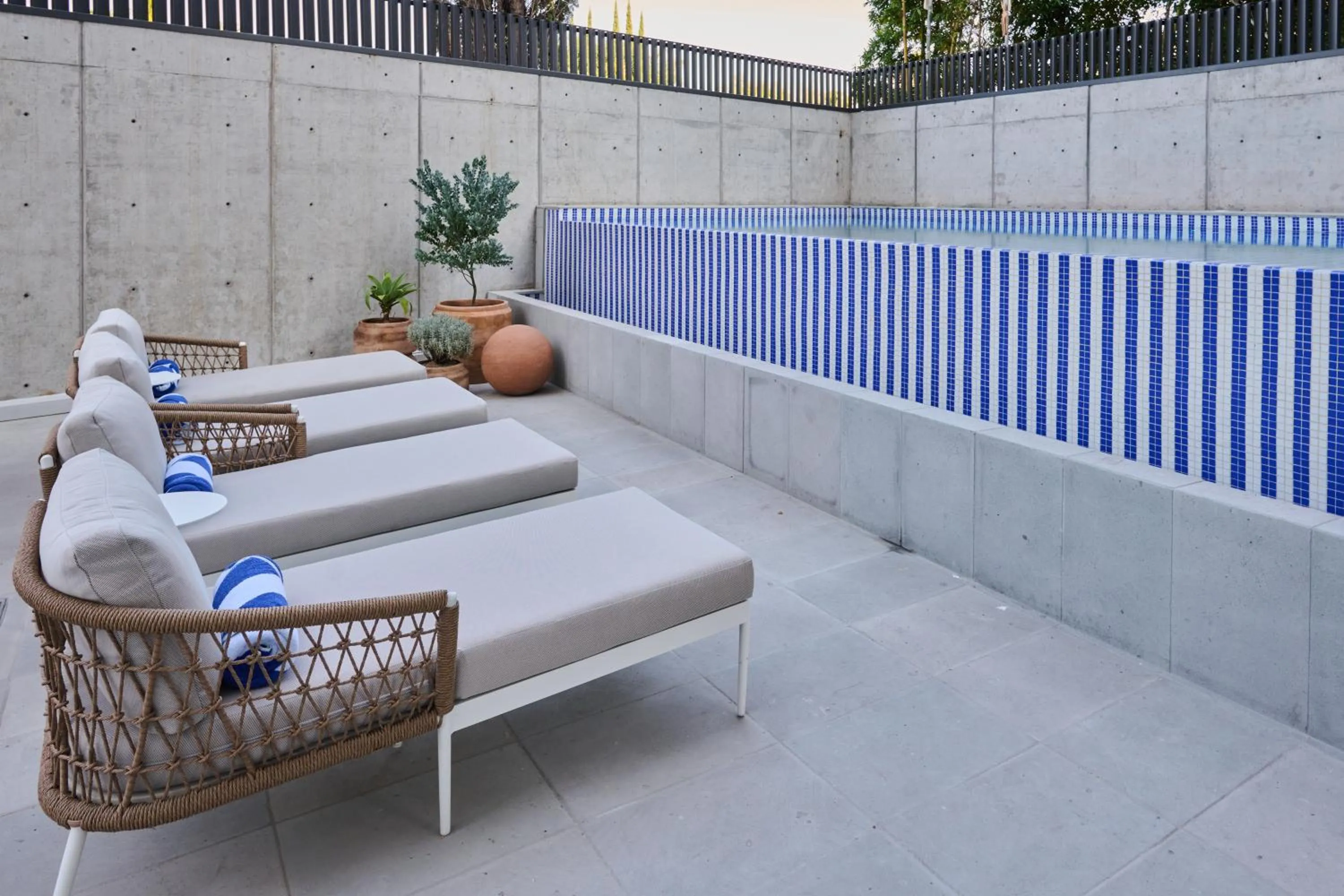 Swimming pool in WorldHotels Acueducto Guadalajara