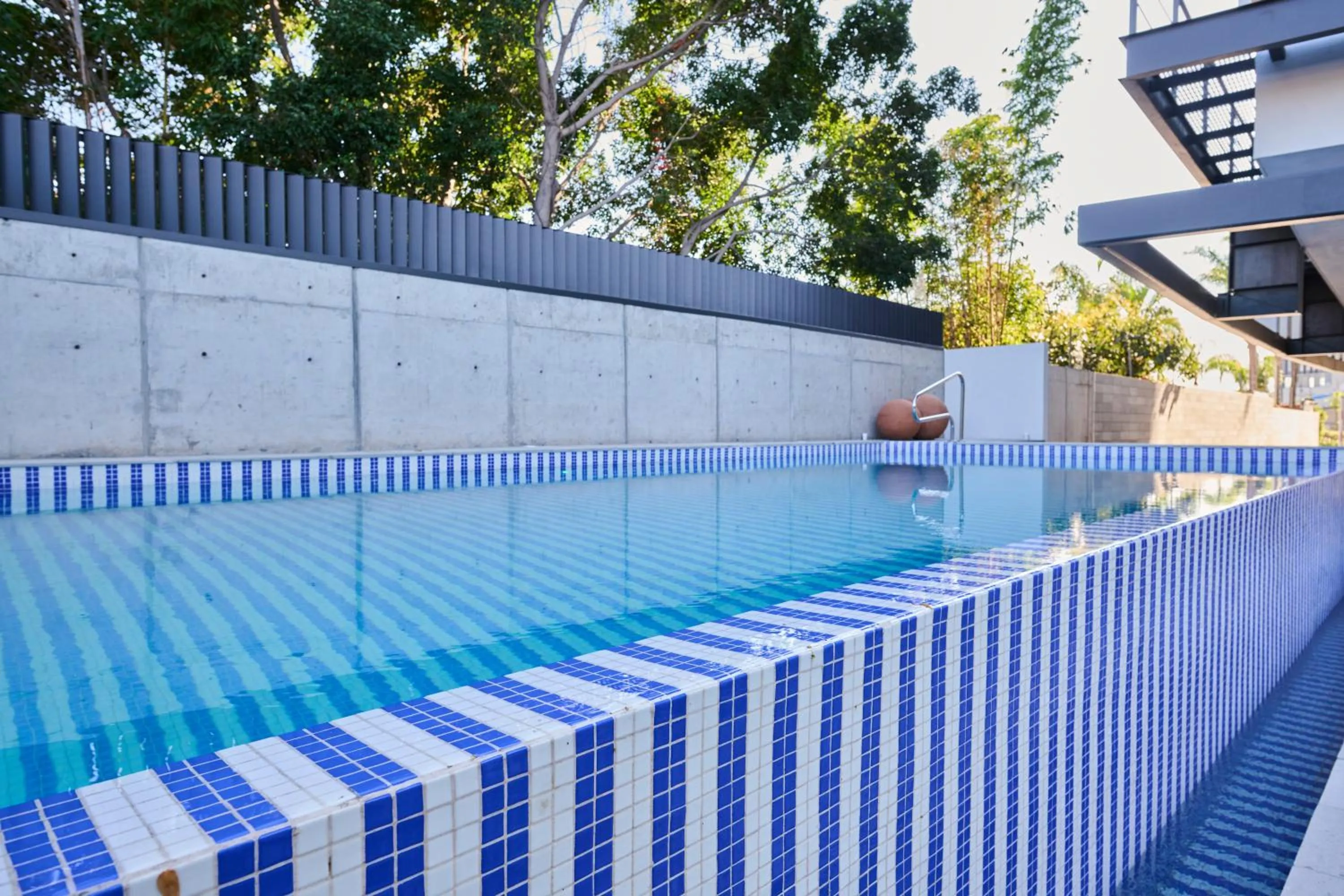 Swimming pool in WorldHotels Acueducto Guadalajara