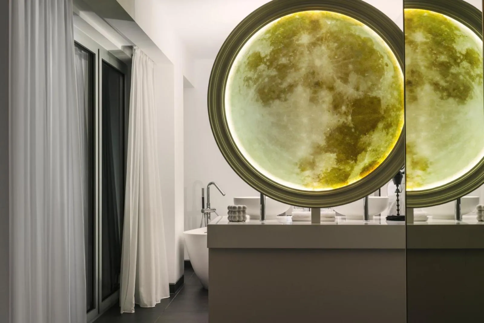 Bathroom in The Donna Portals