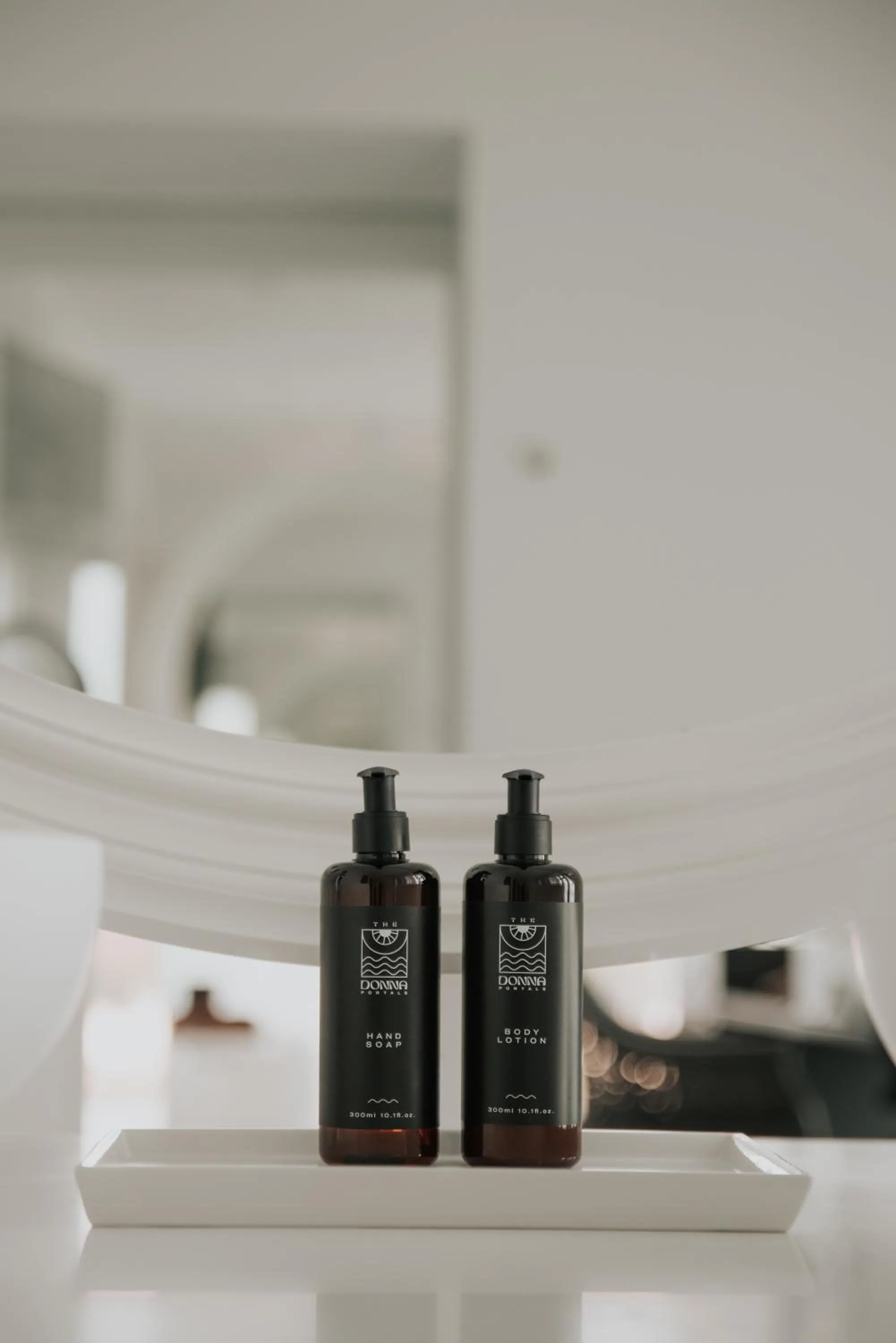 Decorative detail in The Donna Portals